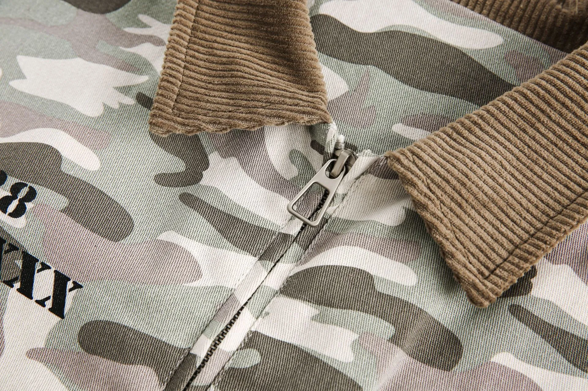Jiayiku Fashion Brand  Spring New American Street Retro Vibe Camouflage Military Jacket Couple Jacket display picture 18