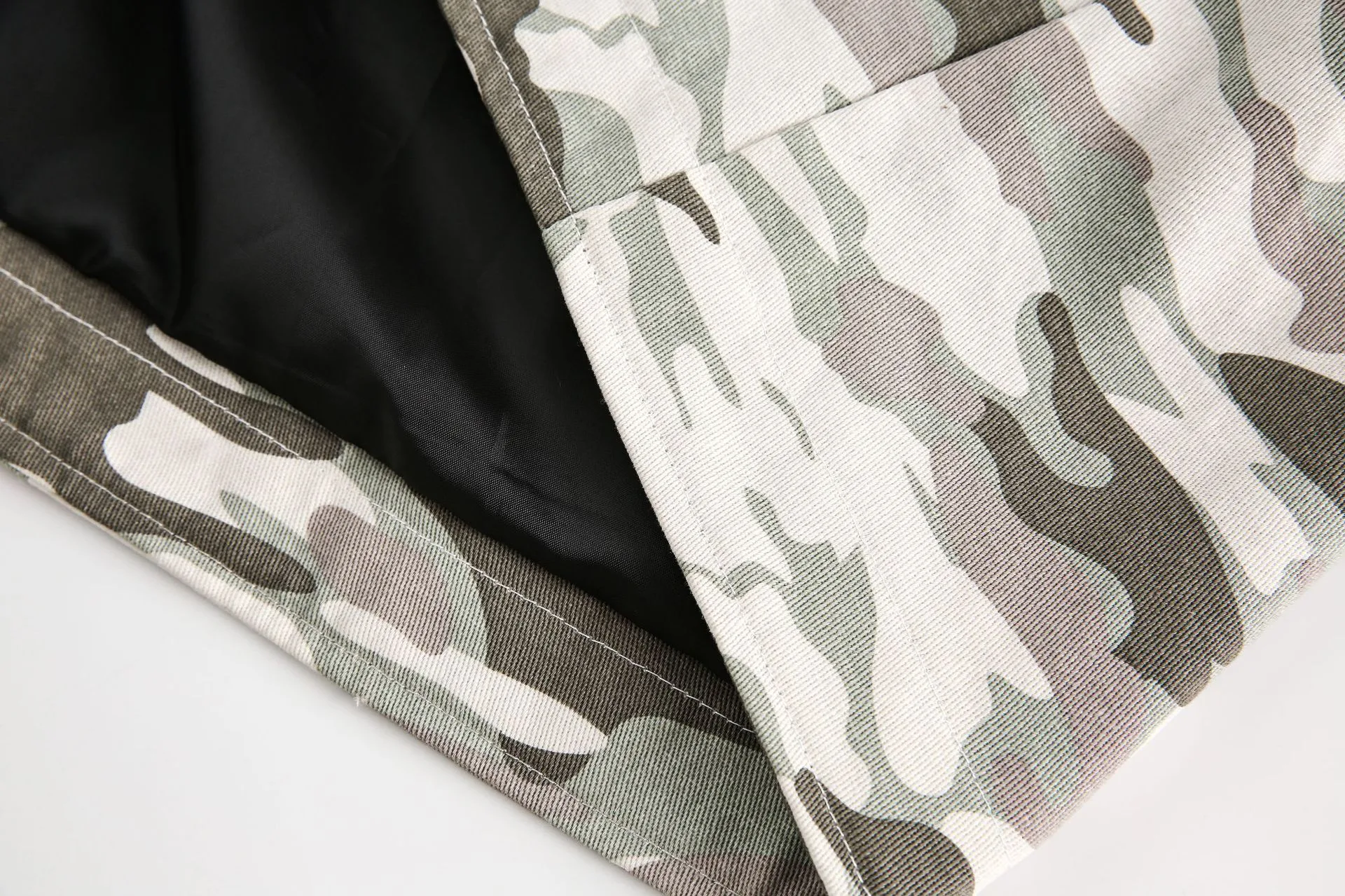 Jiayiku Fashion Brand  Spring New American Street Retro Vibe Camouflage Military Jacket Couple Jacket display picture 24