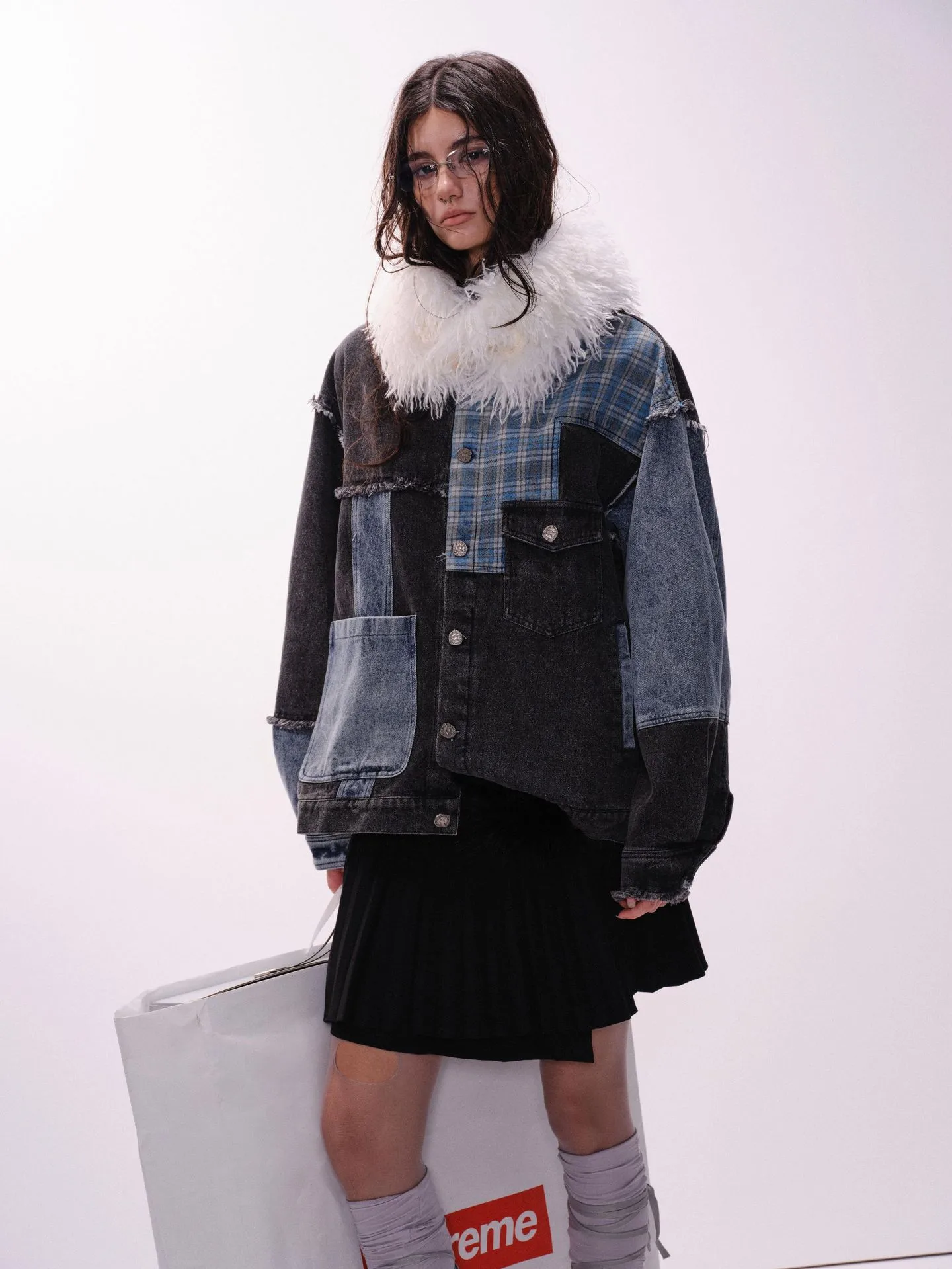 Jiayiku Tide Brand  Spring New American Retro Damaged Stitching Wash Denim Jacket Antique Feeling Coat display picture 5
