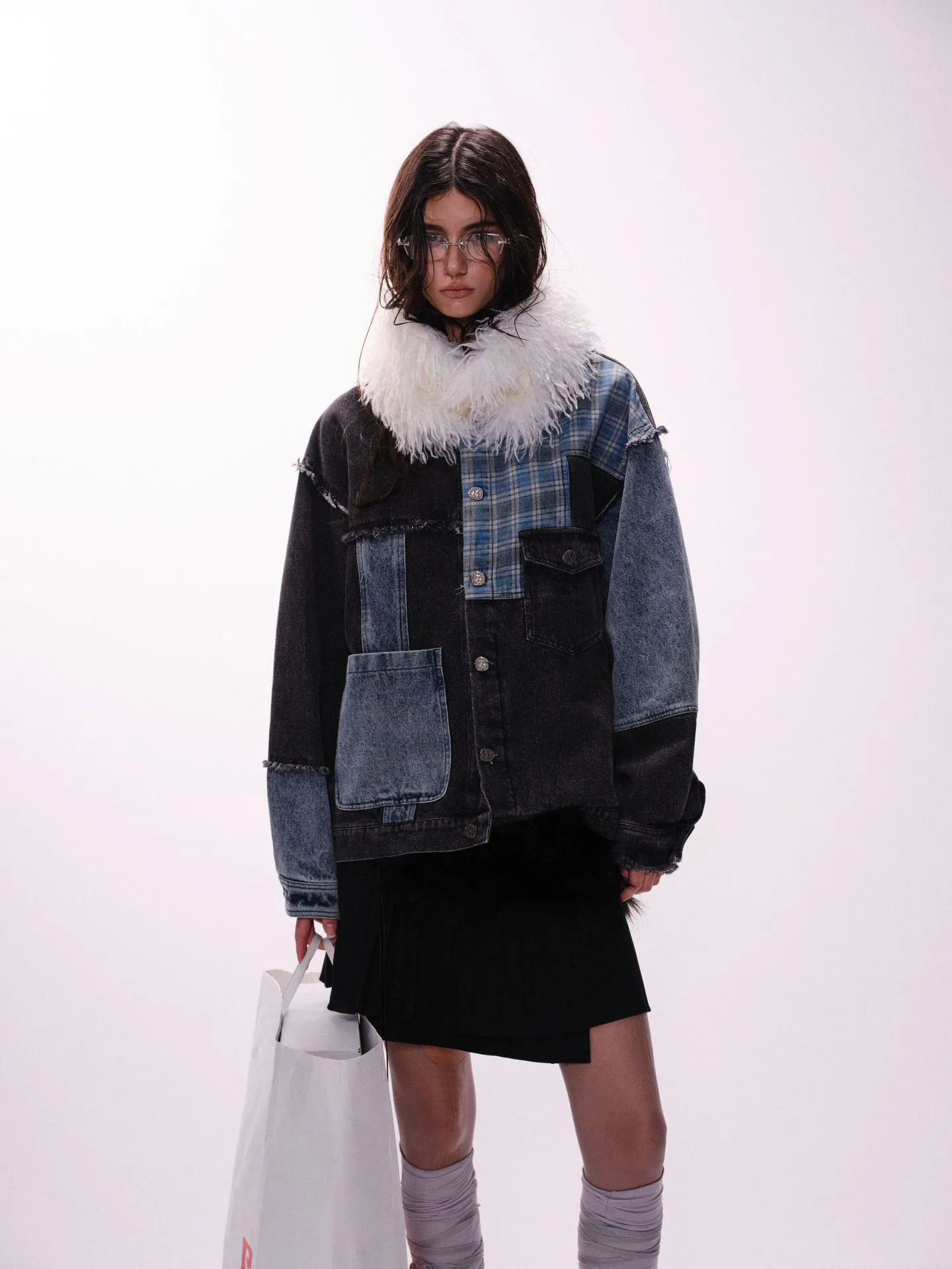 Jiayiku Tide Brand  Spring New American Retro Damaged Stitching Wash Denim Jacket Antique Feeling Coat display picture 6
