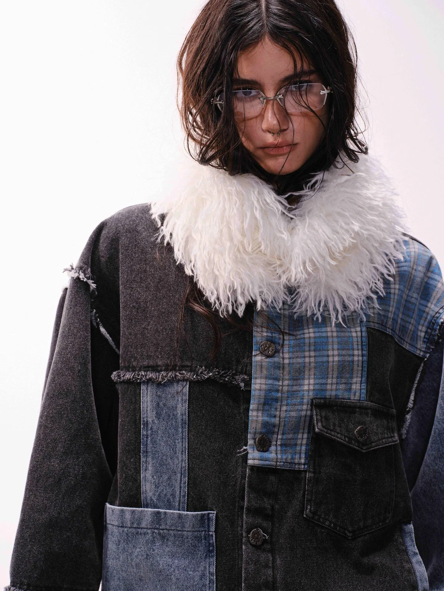 Jiayiku Tide Brand  Spring New American Retro Damaged Stitching Wash Denim Jacket Antique Feeling Coat display picture 7