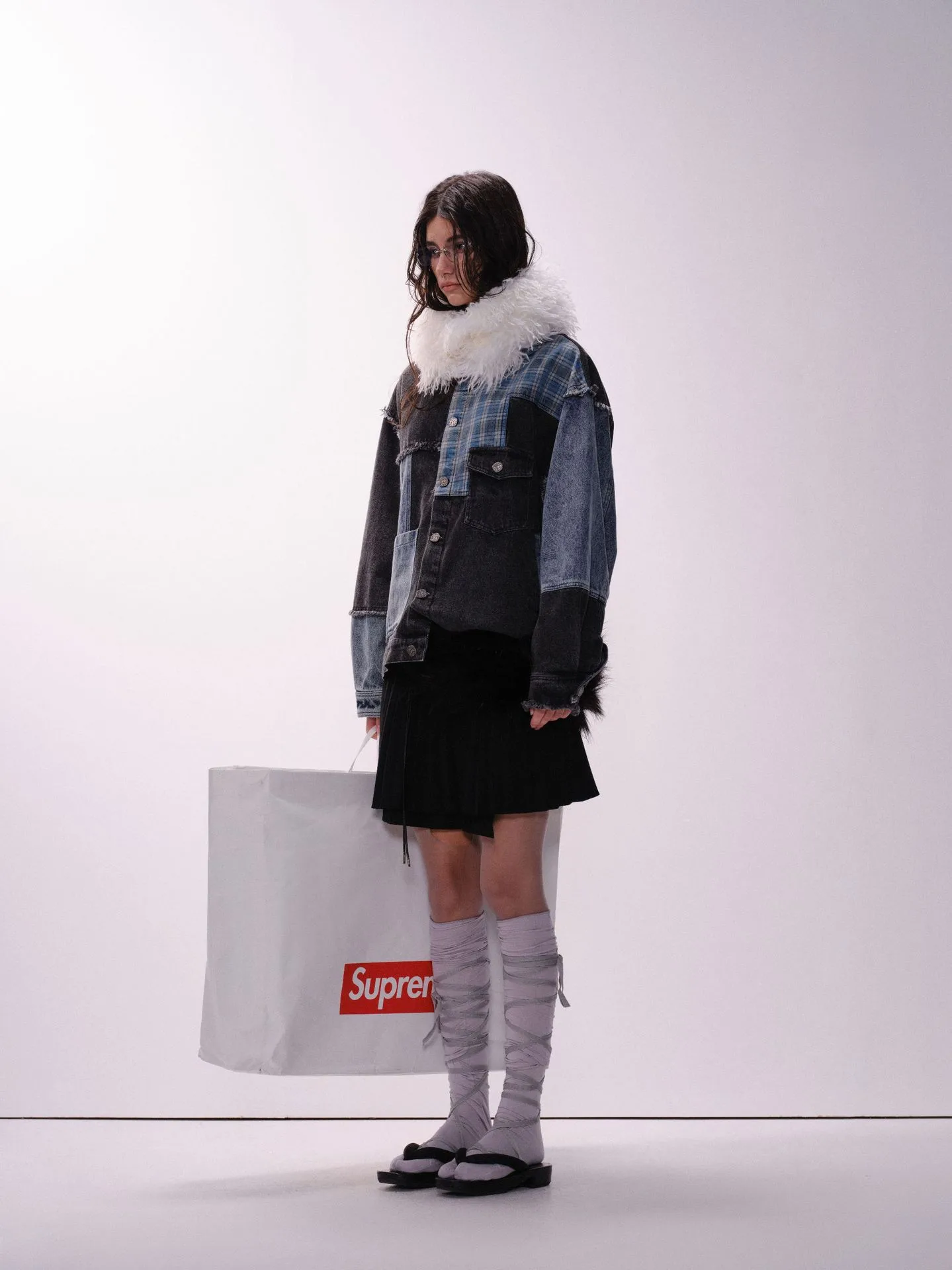 Jiayiku Tide Brand  Spring New American Retro Damaged Stitching Wash Denim Jacket Antique Feeling Coat display picture 13