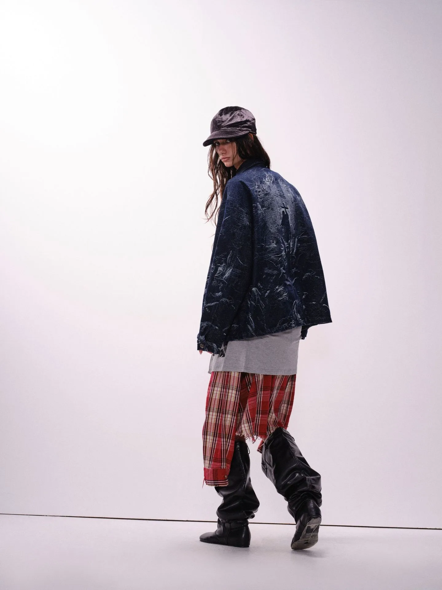 Jiayiku Tide Brand  Spring New American Retro Dark Jacquard Texture Denim Jacket Personality Coat display picture 11