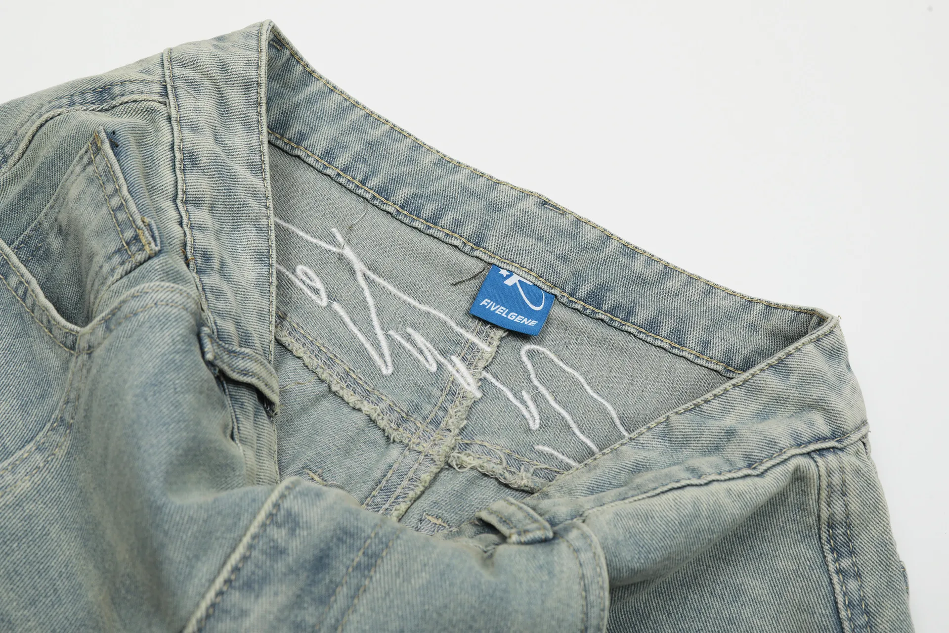 Jiayiku Fashion Brand  American Vintage Vibe Personalized Stitching Washed Jeans Men's And Women's Wide Leg Machete Trousers display picture 24