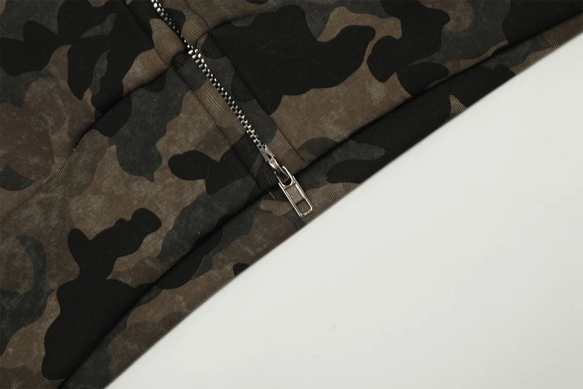 Jiayiku Fashion Brand  New American Style Retro Fur Collar Camouflage Rhinestone Hoodie Short Jacket Cardigan Zipper Sweater display picture 10