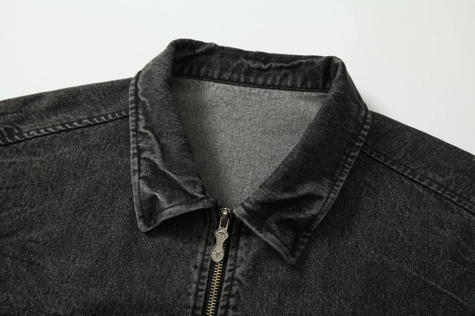 Jiayiku Men's  Spring New American Retro Camouflage Stitching Embroidered Denim Jacket Motorcycle Jacket display picture 28
