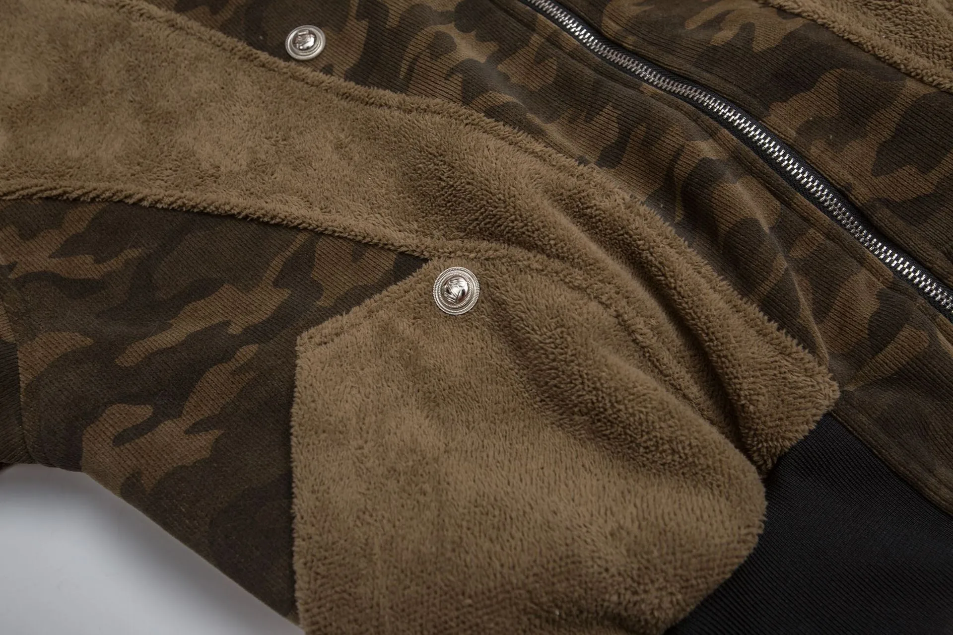 Jiayiku Men's  New Winter Camouflage Cotton-padded Coat Coat American Trendy Contrast Color Stitching Plus Fluffy Collar Cotton-padded Coat display picture 7