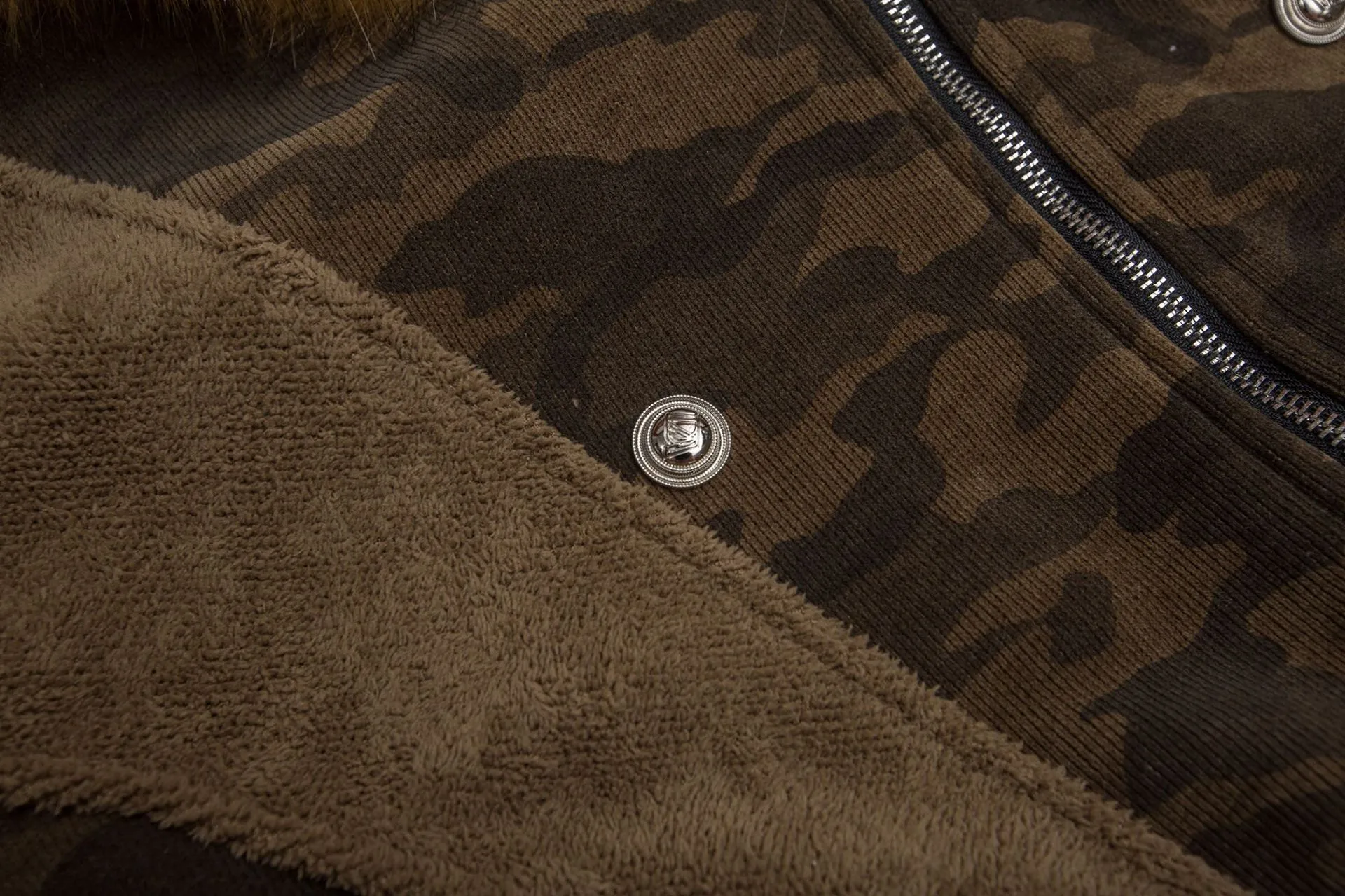 Jiayiku Men's  New Winter Camouflage Cotton-padded Coat Coat American Trendy Contrast Color Stitching Plus Fluffy Collar Cotton-padded Coat display picture 8