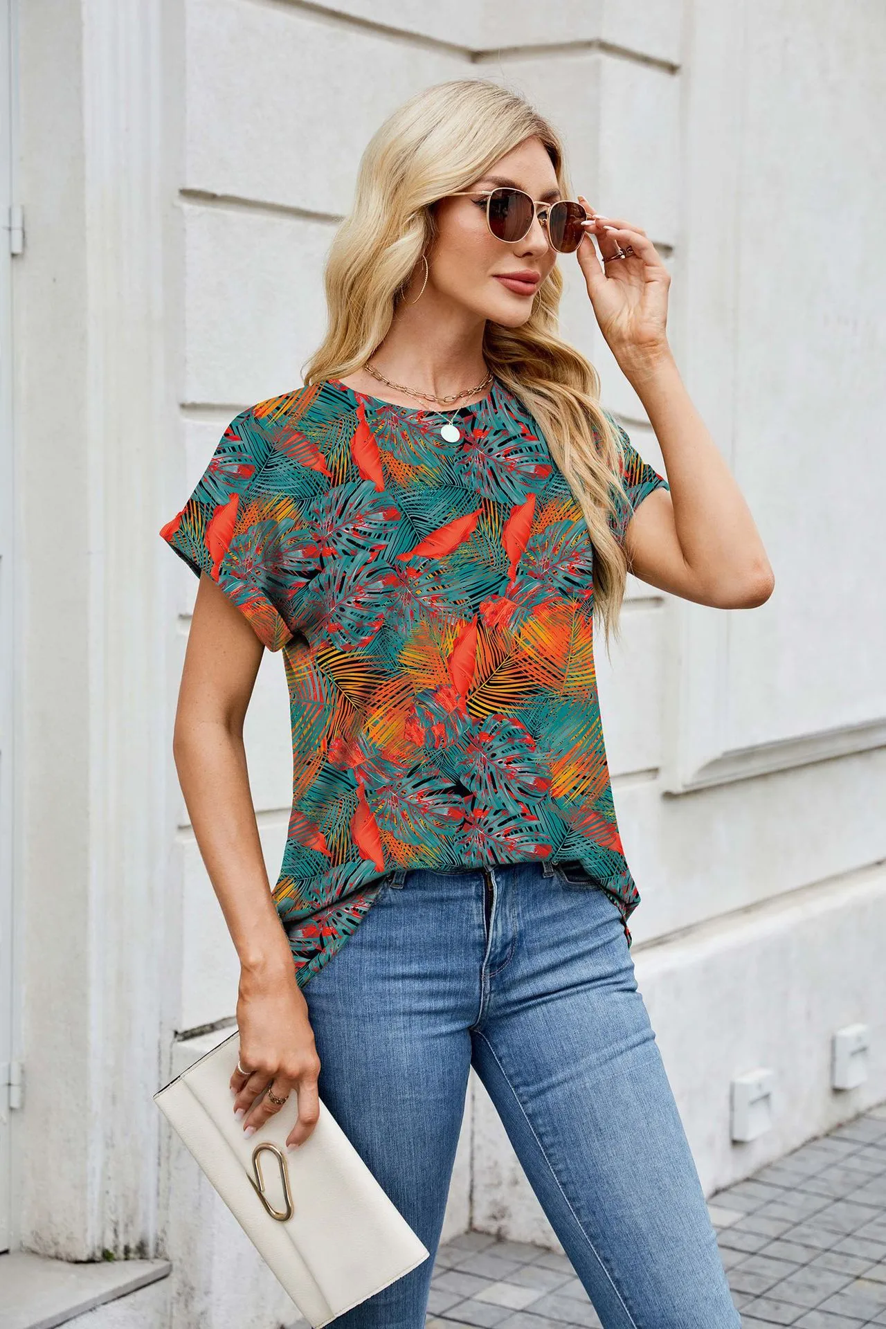 Europe And The United States  Foreign Trade  Spring Summer Summer Printed Round Neck Loose Short Sleeve T-shirt Top Women's In Stock display picture 9
