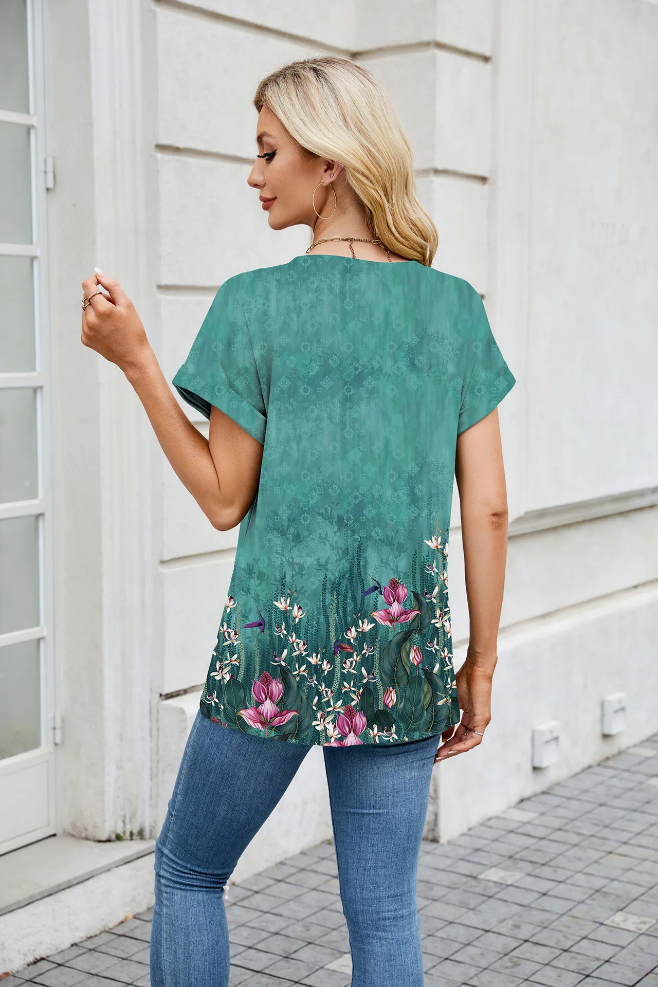 Europe And The United States  Foreign Trade  Spring Summer Summer Printed Round Neck Loose Short Sleeve T-shirt Top Women's In Stock display picture 25