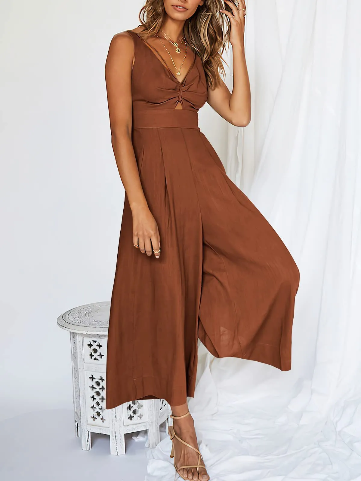 Summer Suspenders V-neck Hollow Pleated High Waist Wide Leg Pocket Women's Jumpsuit display picture 17