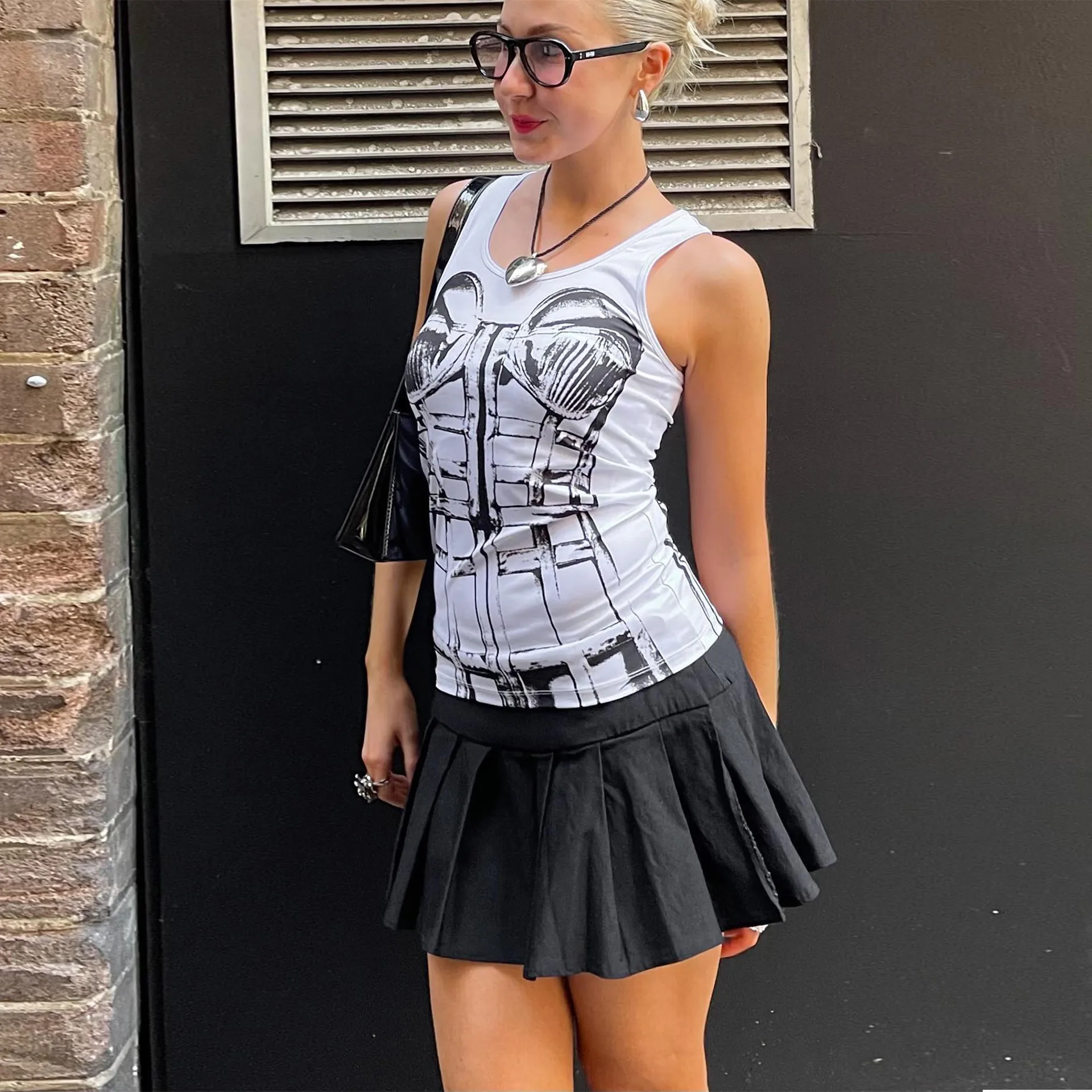 A706TP Europe And The United States   Spring New Sleeveless Vest Female Bone Printing Street Hot Girl Fashion All-match display picture 4
