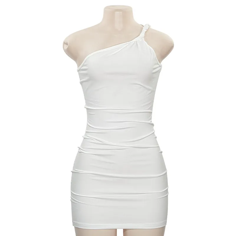 L259DS Europe And The United States   New Solid Color Sleeveless One-sided Oblique Shoulder Short Slim Hip Women's Dress display picture 10