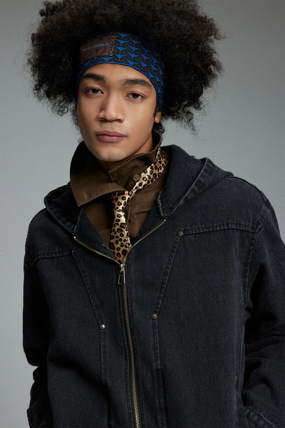 Jiayiku Fashion Brand  New American Heavy Wash Denim Jacket Men's And Women's Retro High-end Hooded Jacket display picture 5