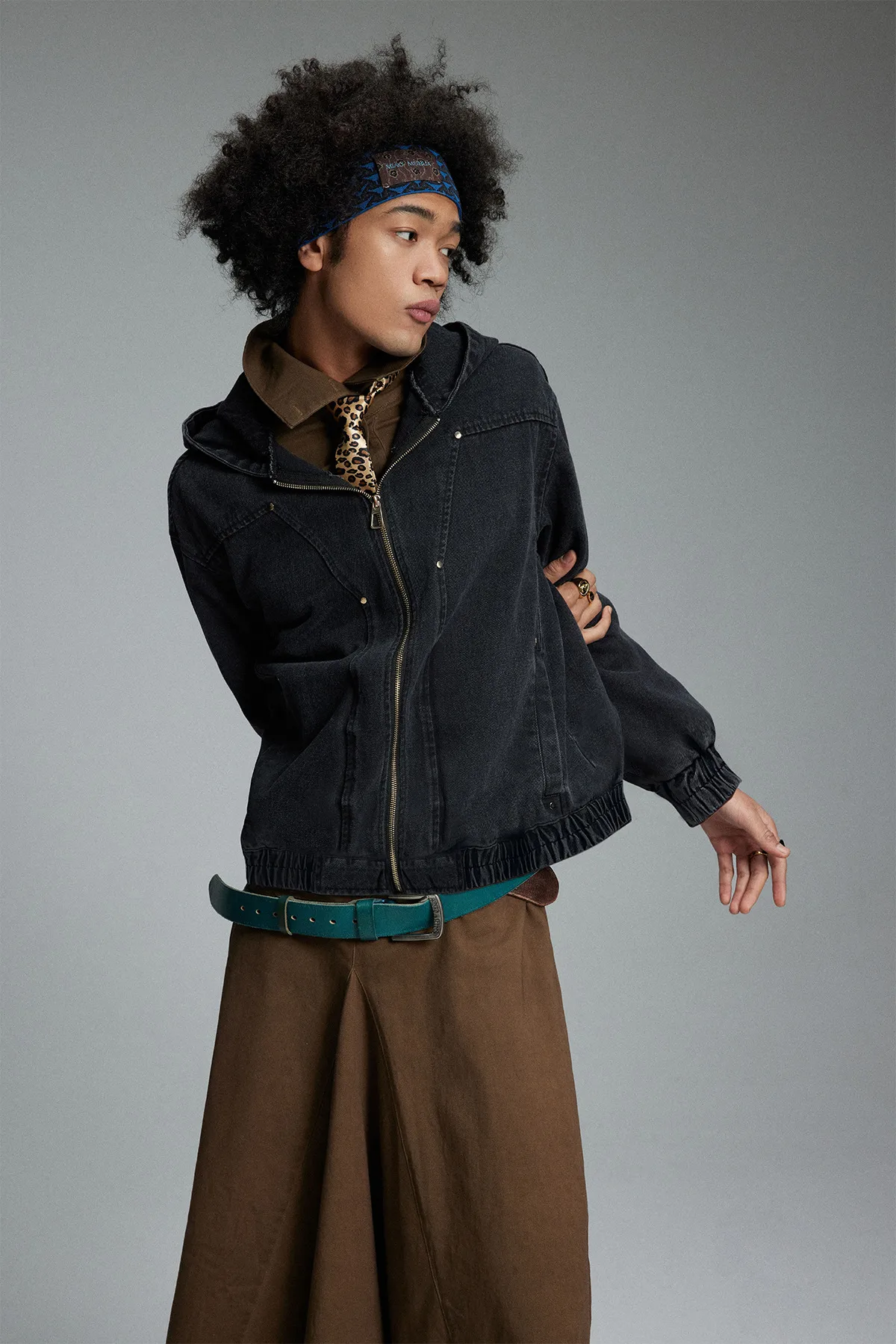 Jiayiku Fashion Brand  New American Heavy Wash Denim Jacket Men's And Women's Retro High-end Hooded Jacket display picture 9