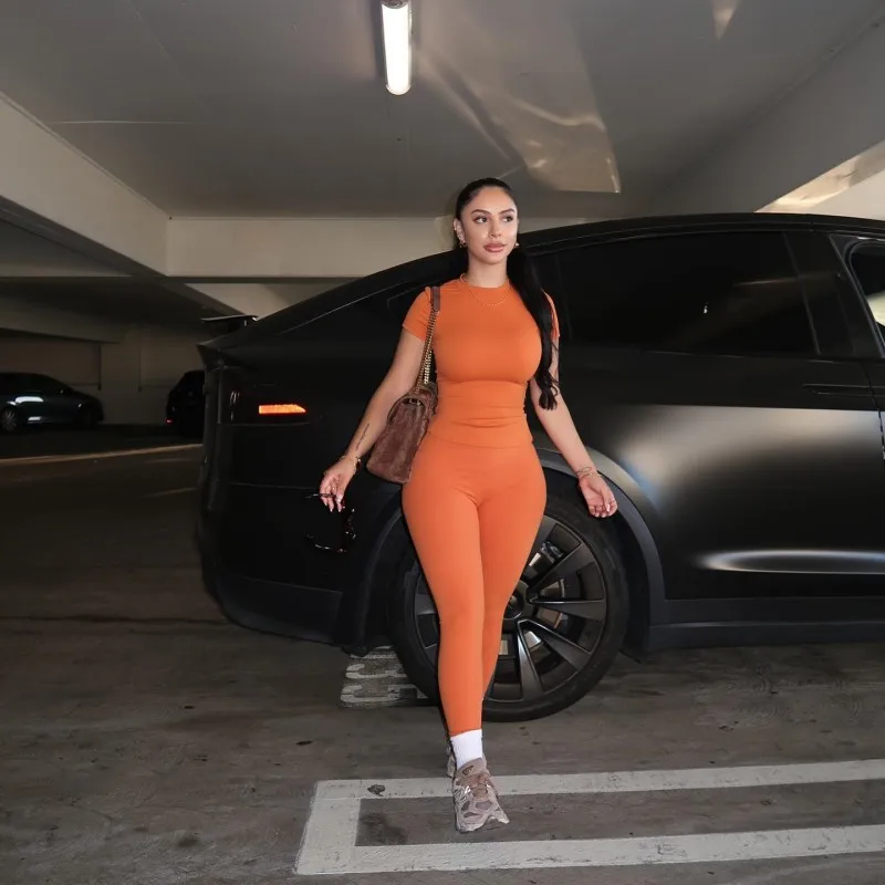 A600ST   Summer New Solid Color Round Neck Short-sleeved T-shirt Top Slim-fit High Waist Trousers Women's Suit display picture 6