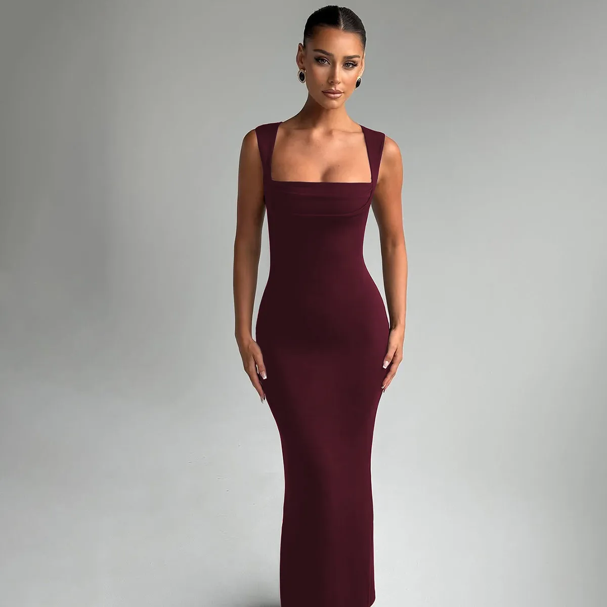 P006DS Europe And The United States  Fashion Temperament Slim Square Collar Sleeveless Waist Slim Hip Dress Dress display picture 5