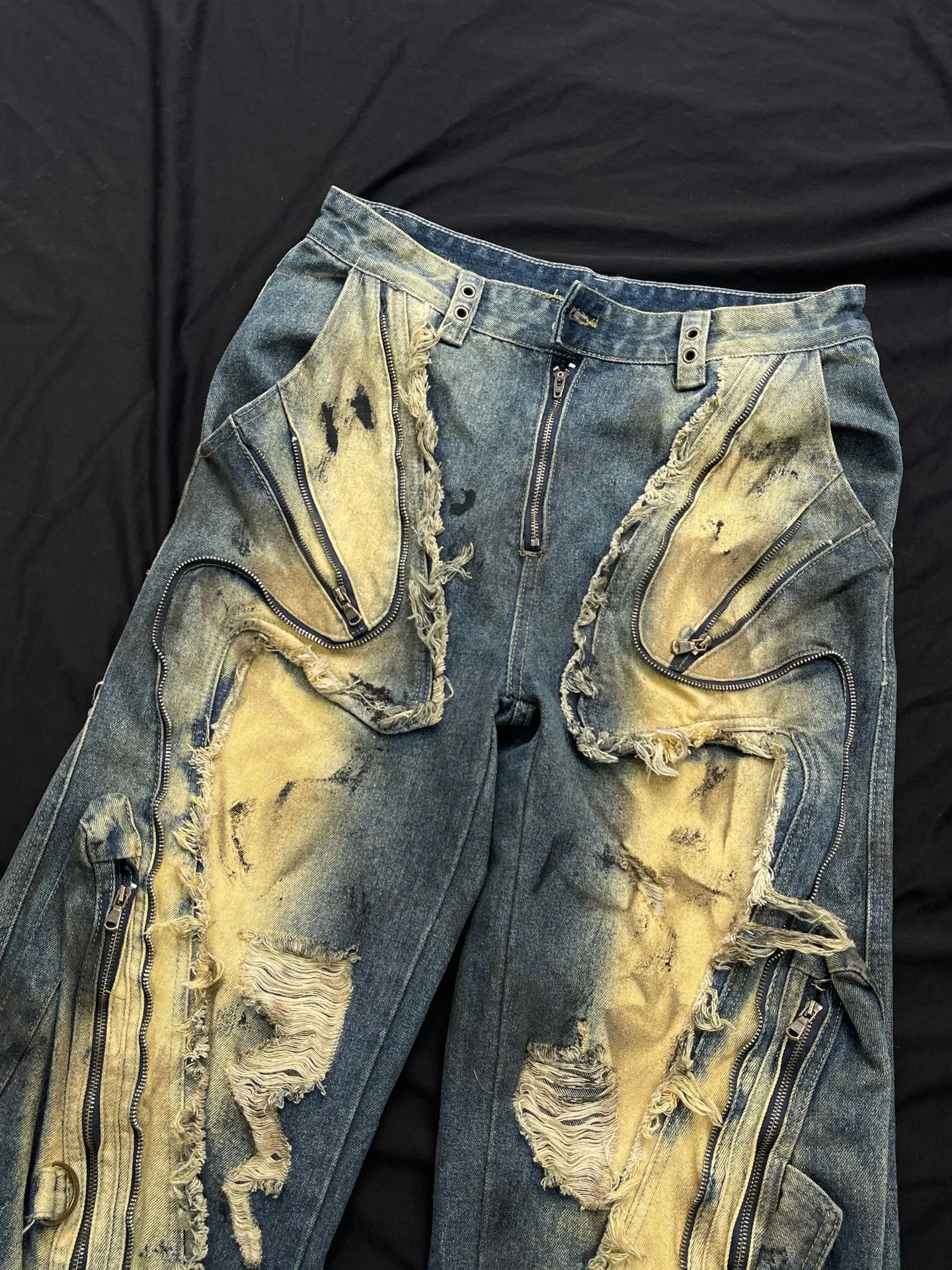 Jiayi Library Men's  New High Street American Style Heavy Industry Shaped Jeans Men's Waste Soil Wind Washed Workwear Trousers display picture 6