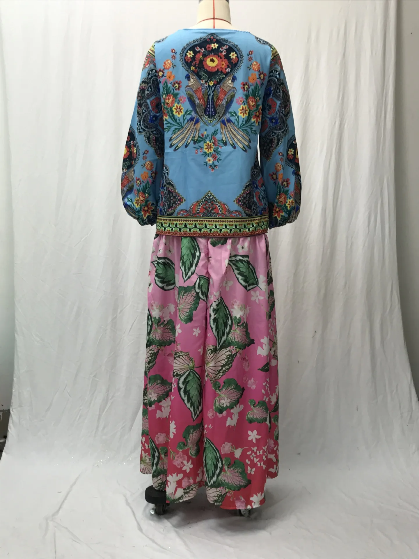 Spring And Summer New Women's Personalized Women's Digital Printing Round Neck Lantern Sleeve Shirt 5006 A Large Number Of Spot display picture 14