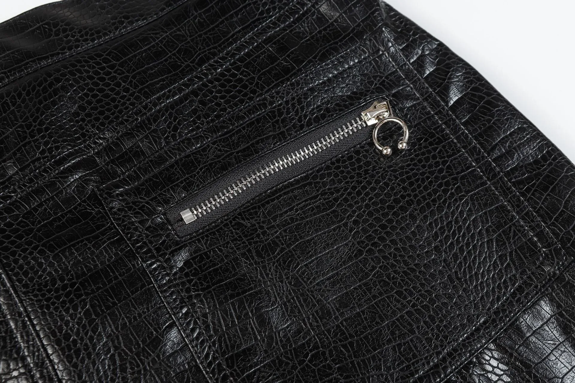 Jiayiku Fashion Brand  Autumn New High Street American Motorcycle Leather Pants Micro-la Niche Crocodile Pattern Wide-leg Pants display picture 35