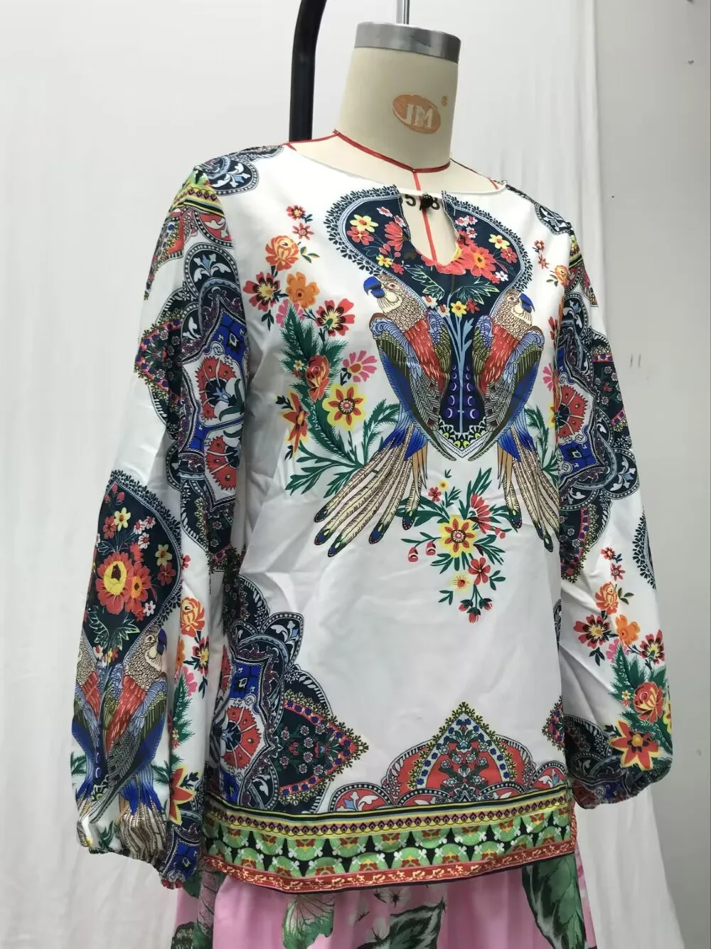 Spring And Summer New Women's Personalized Women's Digital Printing Round Neck Lantern Sleeve Shirt 5006 A Large Number Of Spot display picture 21