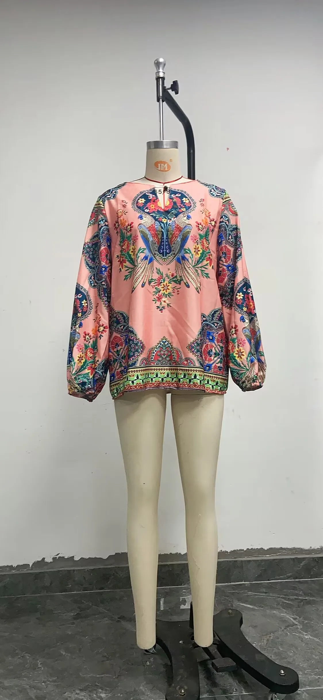 Spring And Summer New Women's Personalized Women's Digital Printing Round Neck Lantern Sleeve Shirt 5006 A Large Number Of Spot display picture 24