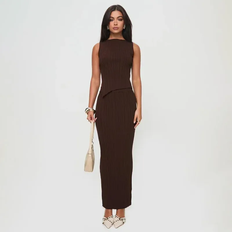 W225ST   Summer New Solid Color Round Neck Unrepaired Irregular Top High Waist Long Dress Slim Fit Suit display picture 7