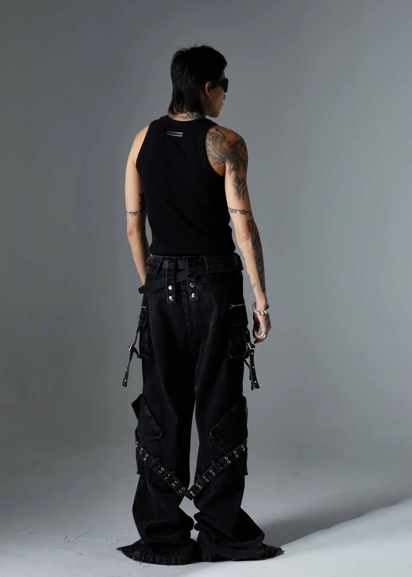 Jiayiku Men's Wear ∠ American-style High Street Trendy Cordwork Jeans Loose Straight Multi-pocket Zipper Casual Pants display picture 13