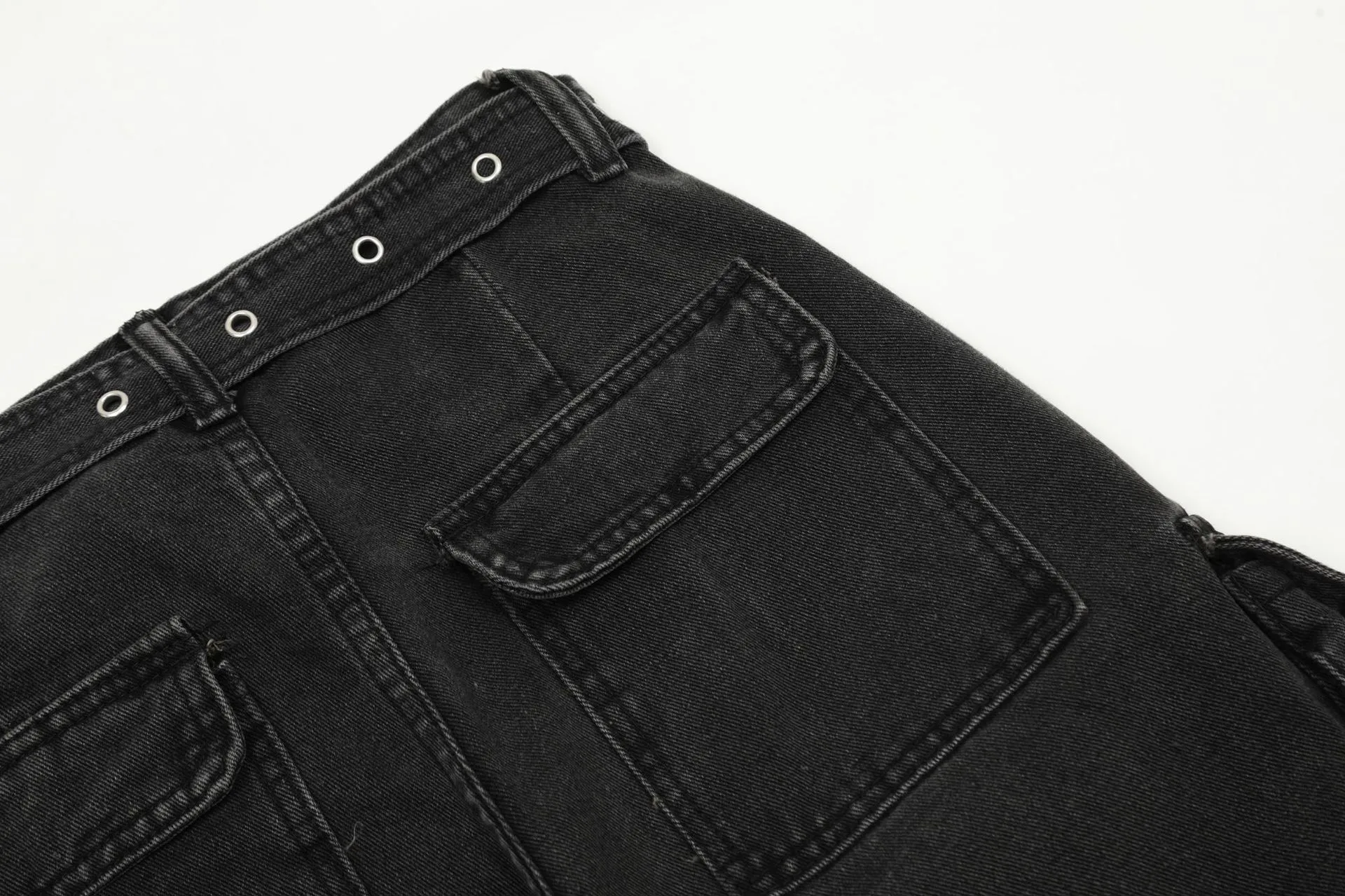 Jiayiku Fashion Brand Chic  Retro Multi-pocket Design Tooling Jeans Straight Loose Wide-leg Mop Pants display picture 16