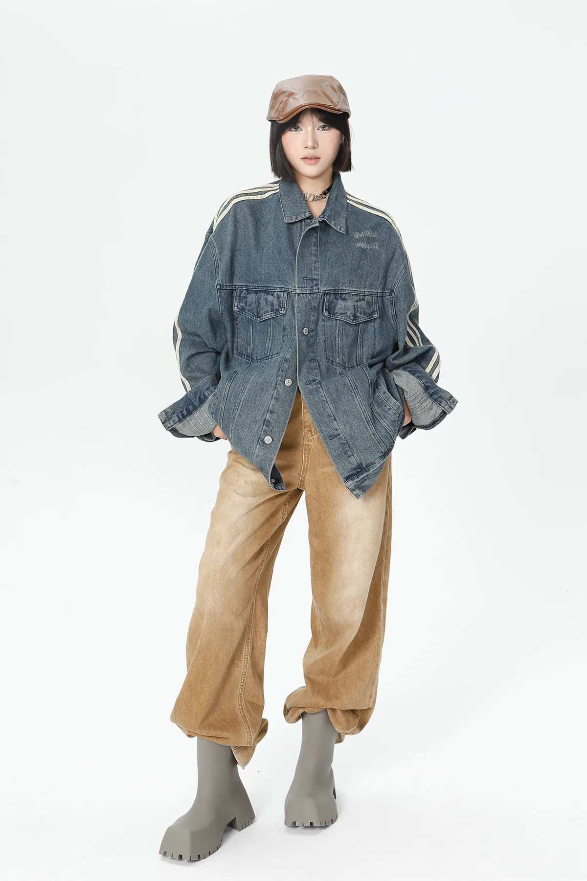 Jiayiku Fashion Brand Chic American Retro Heavy Washed Striped Stitching Lapel Denim Jacket New Workwear Coat display picture 4