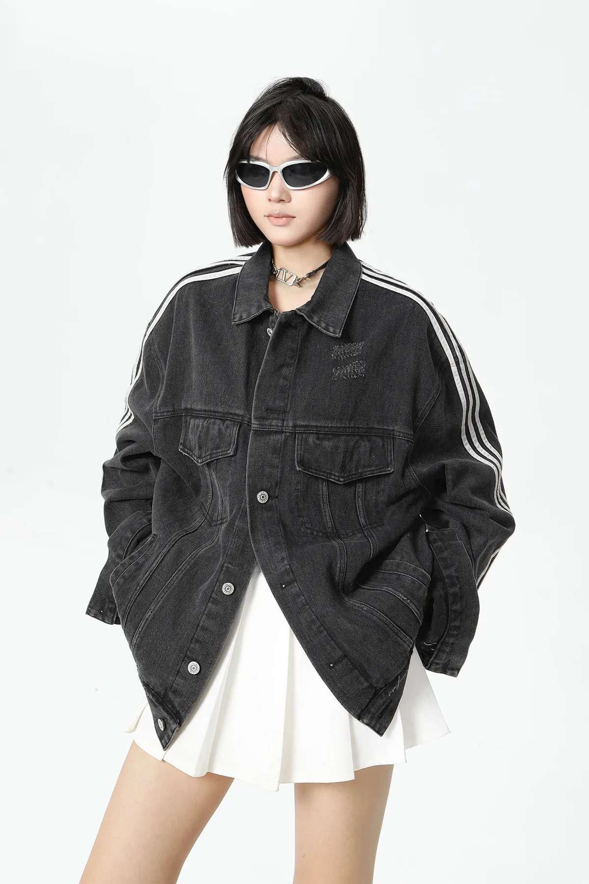 Jiayiku Fashion Brand Chic American Retro Heavy Washed Striped Stitching Lapel Denim Jacket New Workwear Coat display picture 6