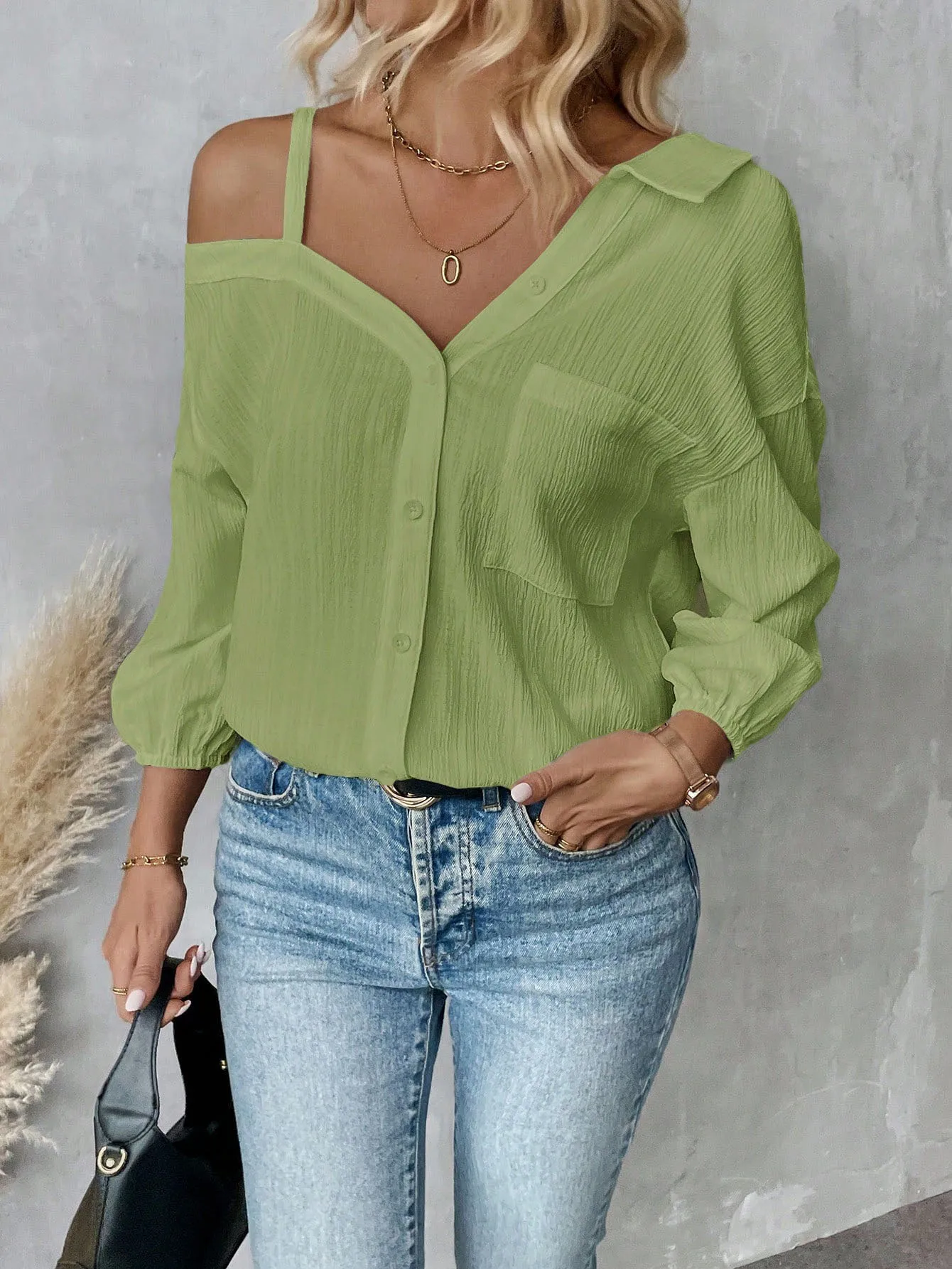 Spring And Summer  Independent Station  Lasel Seven-sleeve Shoulder Cardigan Texture Single-breasted Casual Shirt display picture 14