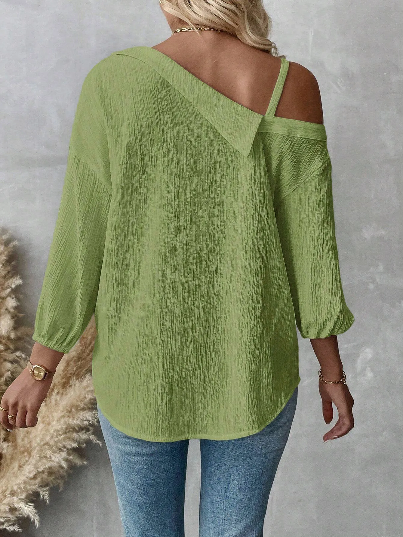 Spring And Summer  Independent Station  Lasel Seven-sleeve Shoulder Cardigan Texture Single-breasted Casual Shirt display picture 15
