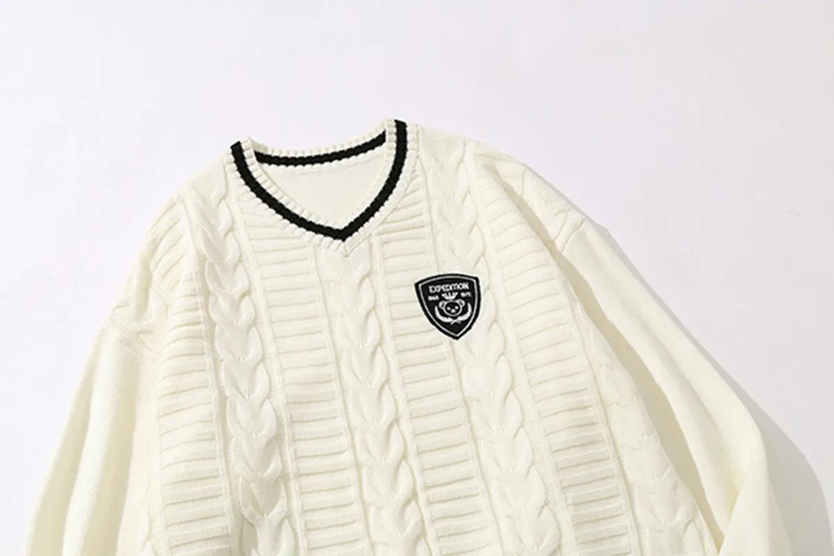 Jiayiku Fashion Brand Vintage Preppy Style V-neck Sweater Badge JK Uniform Twisted Flower Bottoming Long Sleeve Sweater display picture 9
