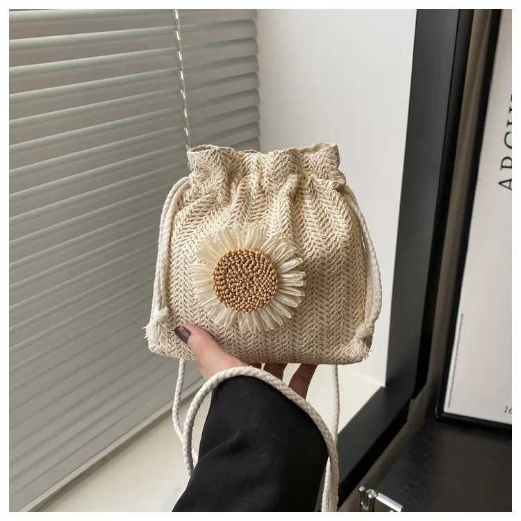 Straw Woven Cute Instagram Style Summer Shoulder Crossbody Bag Distinctive Girl's Woven Bag Women's Bag New Fashionable Bucket Bag display picture 14