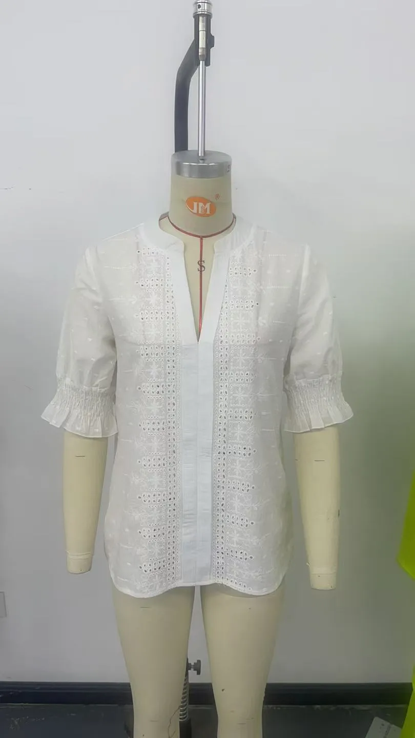 Spring And Summer    Export V-Neck Puff Sleeves Mid-Sleeve Cut Out Hair Ball Lace T-Shirt Tops For Women display picture 25
