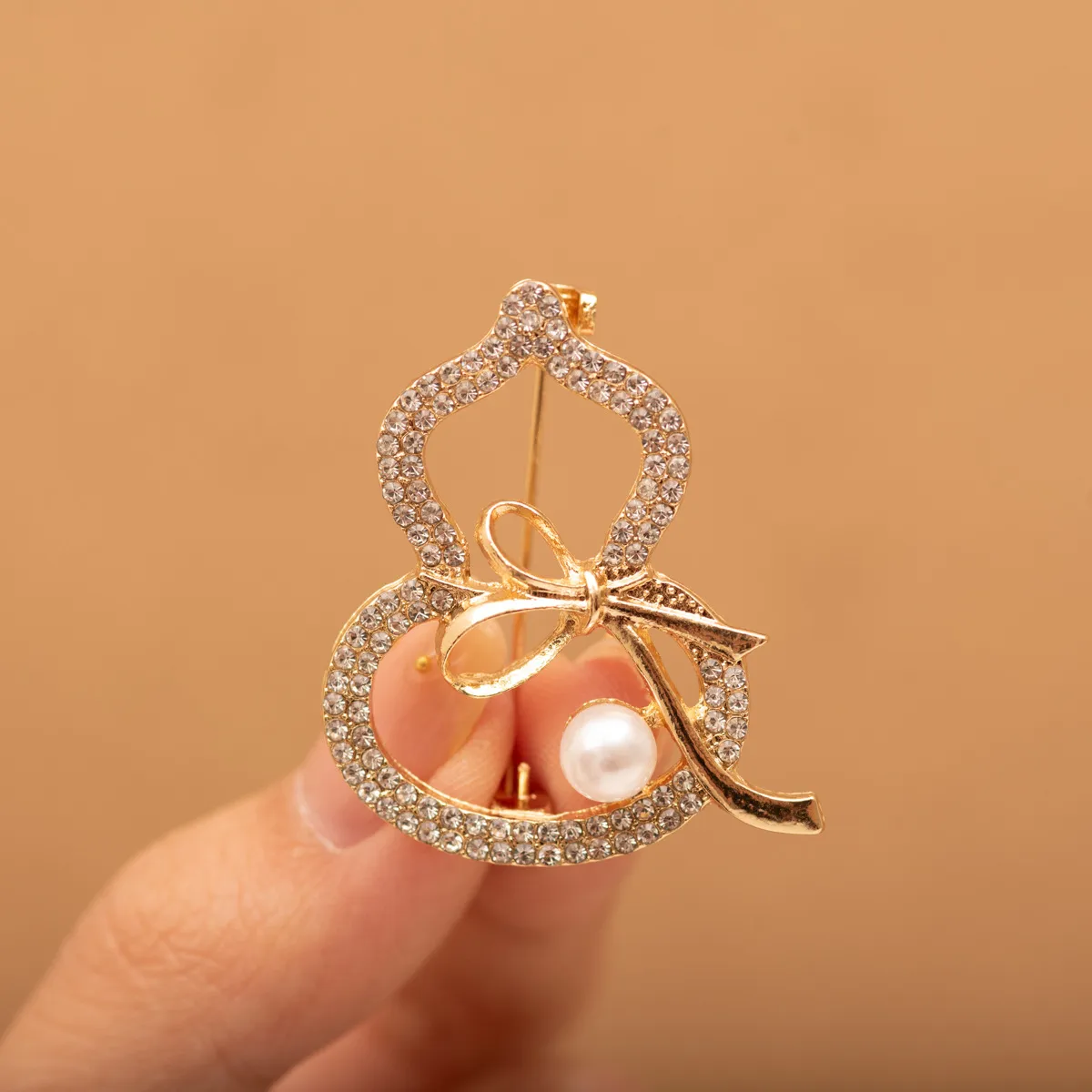 New Style Brooch Women's High-end Zinc Alloy Niche Corsage Fresh And Sweet Clothing Accessories Clothing Accessories display picture 13