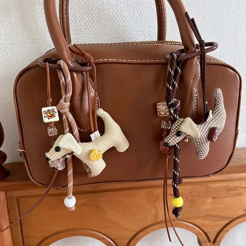 Miu Style Carabiner Letter Puppy Bear Car Keychain Sweet Bead Chain Pendant Bag Pendant Hanging Jewelry display picture 7