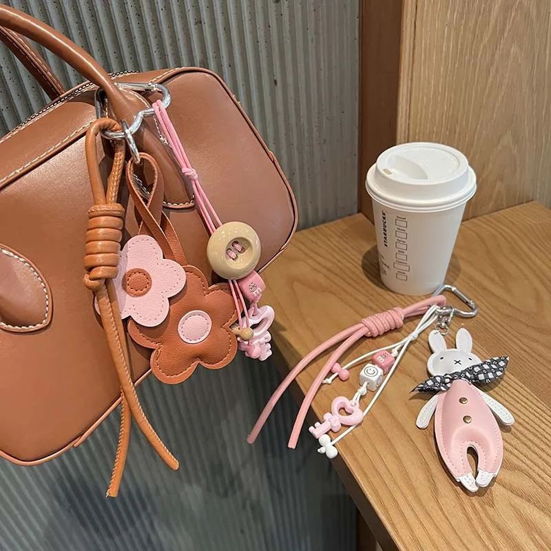 Spring And Summer New Sweet Cool Girl New Miu Bag Pendant Leather Flower Camera Pendant Car Key Chain display picture 1