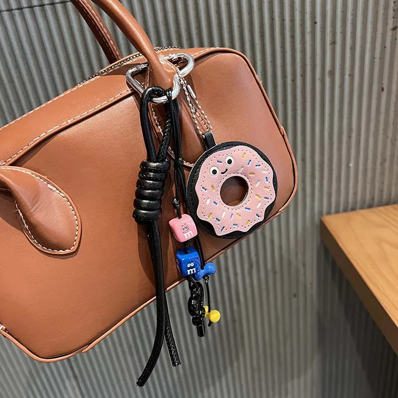 Spring And Summer New Sweet Cool Girl New Miu Bag Pendant Leather Flower Camera Pendant Car Key Chain display picture 7