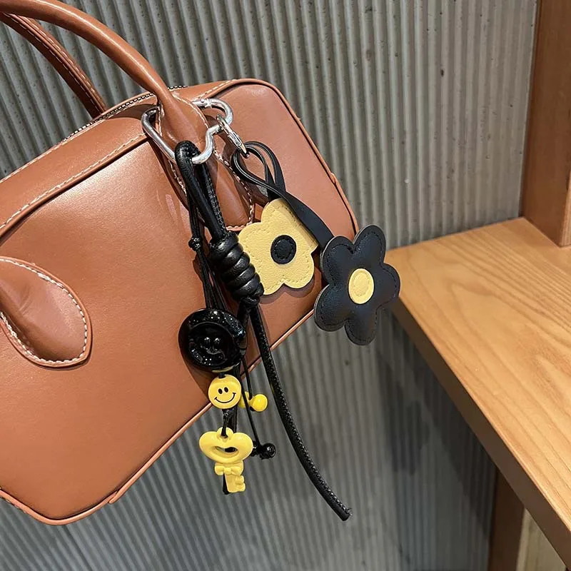 Spring And Summer New Sweet Cool Girl New Miu Bag Pendant Leather Flower Camera Pendant Car Key Chain display picture 10