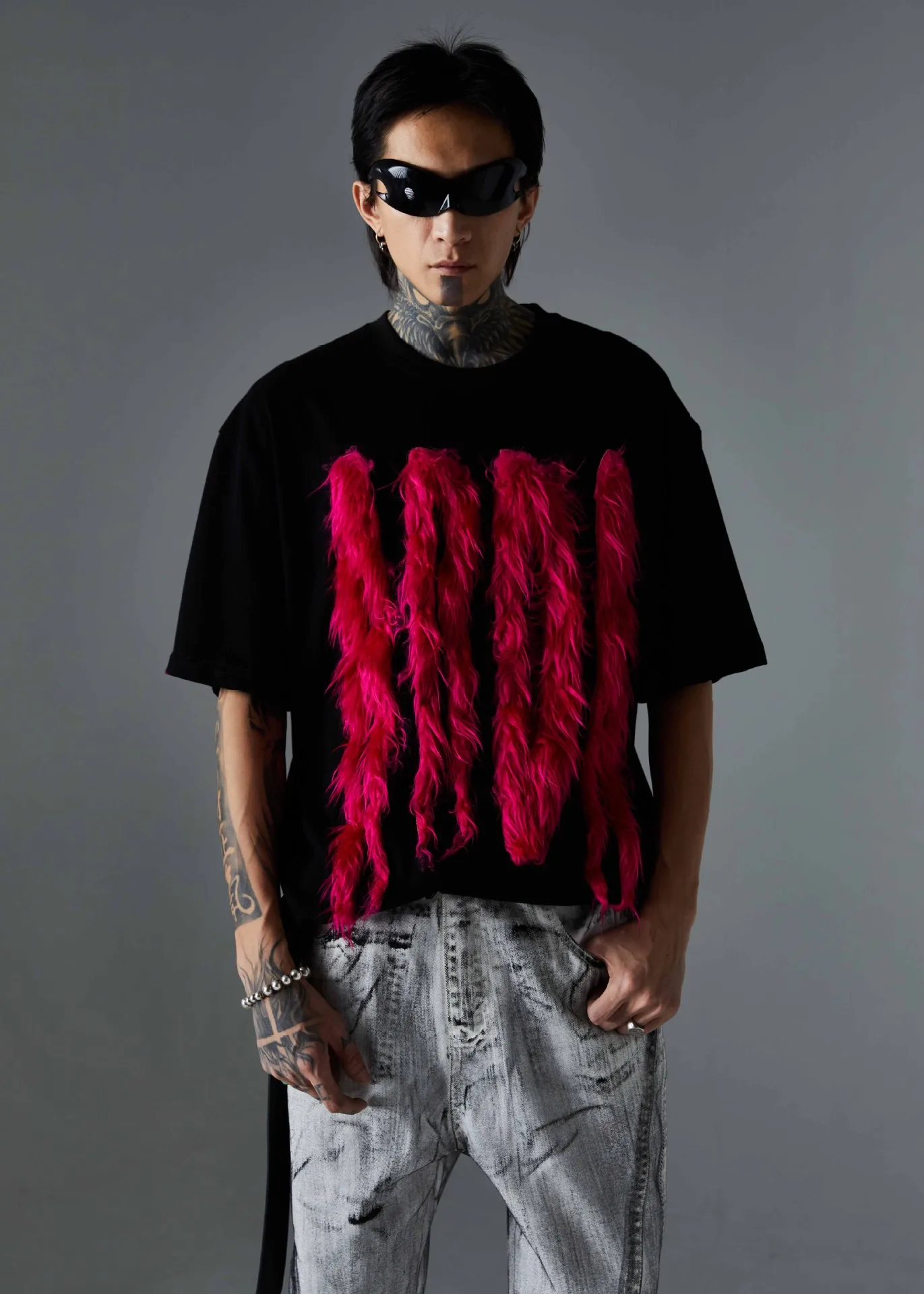 Jiayiku Men's T-Shirt Summer American Retro Hip-Hop Trendy Brand Heavy Fur Splicing Personalized Trendy T-Shirt Short Sleeves display picture 3