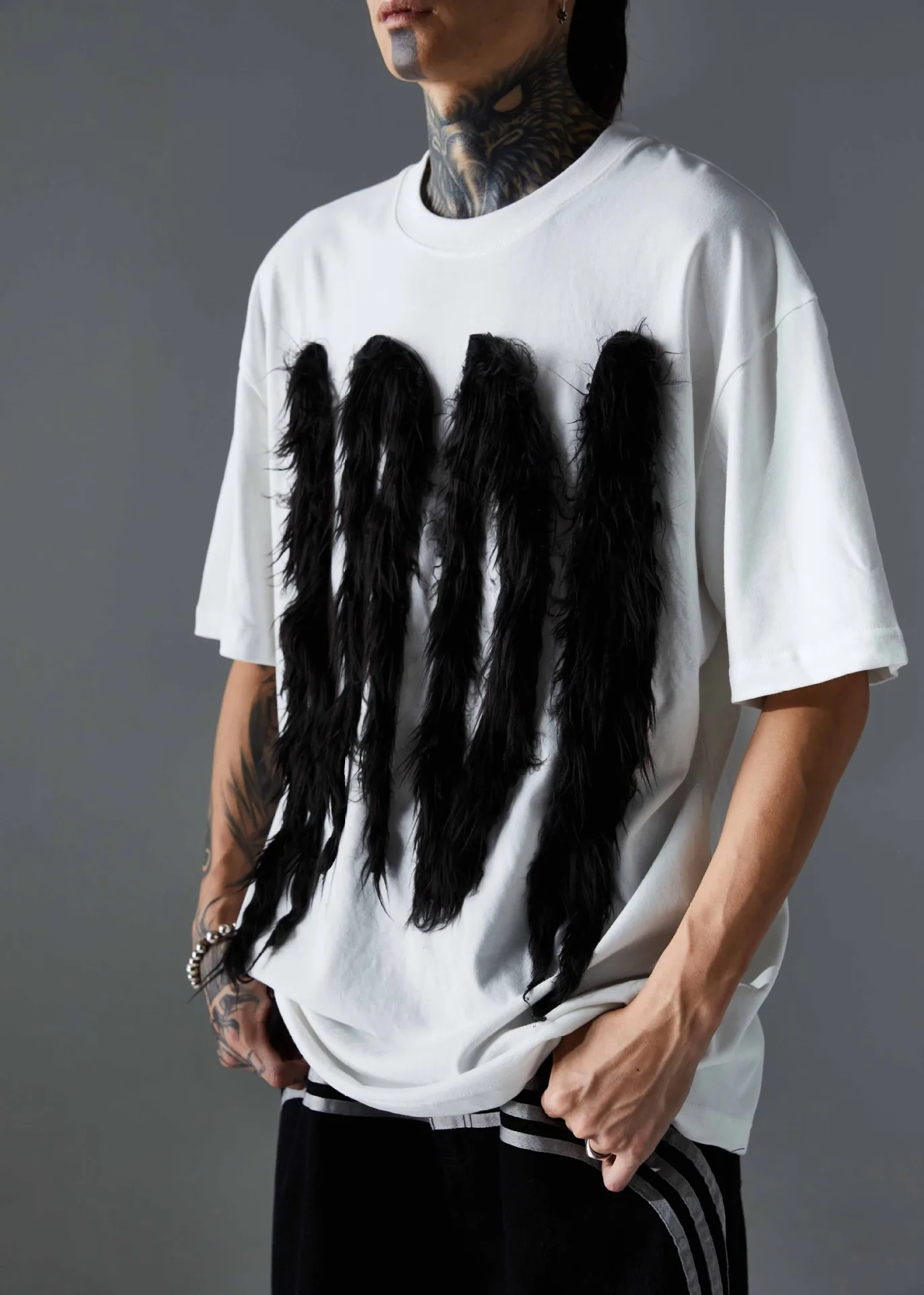 Jiayiku Men's T-Shirt Summer American Retro Hip-Hop Trendy Brand Heavy Fur Splicing Personalized Trendy T-Shirt Short Sleeves display picture 9