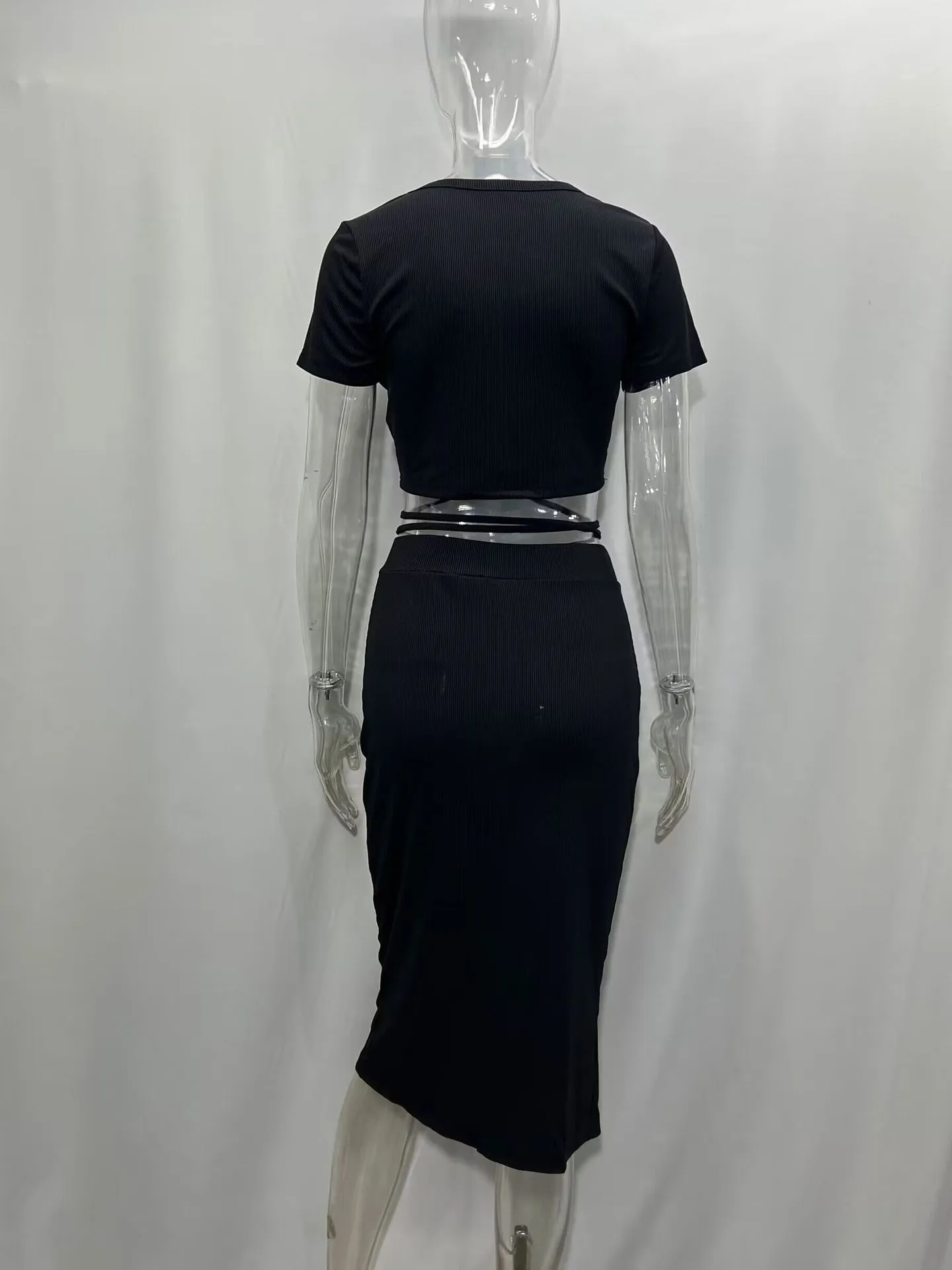 Suit New Style Clear Color Short-sleeved Round Neck Top Button Cropped Hip Mid-length Skirt Casual Two-piece Set display picture 4