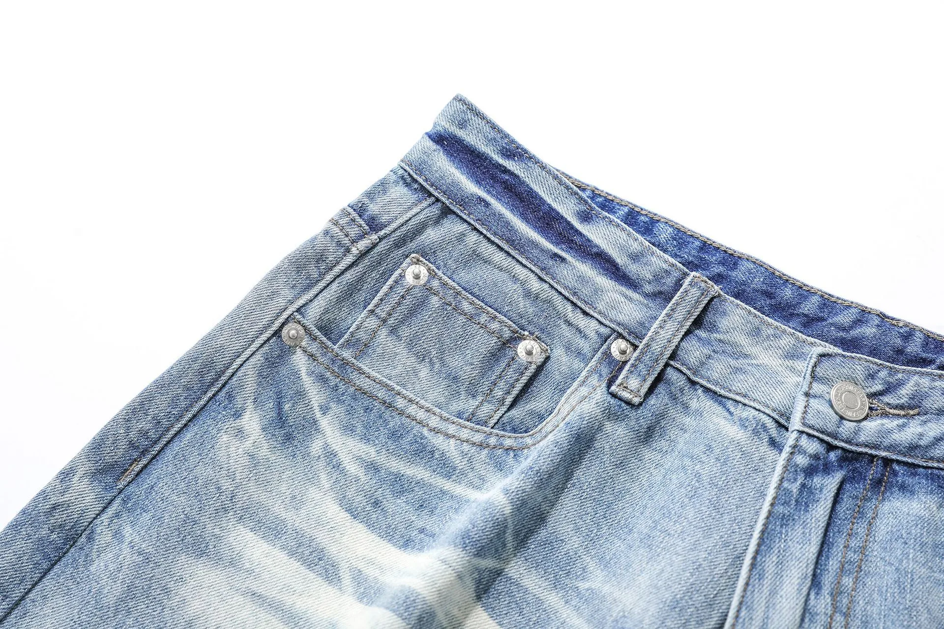 Jiayiku Trendy Summer Shorts American Retro Washed Denim Straight-Leg Unisex Personality Simple Cropped Pants display picture 17