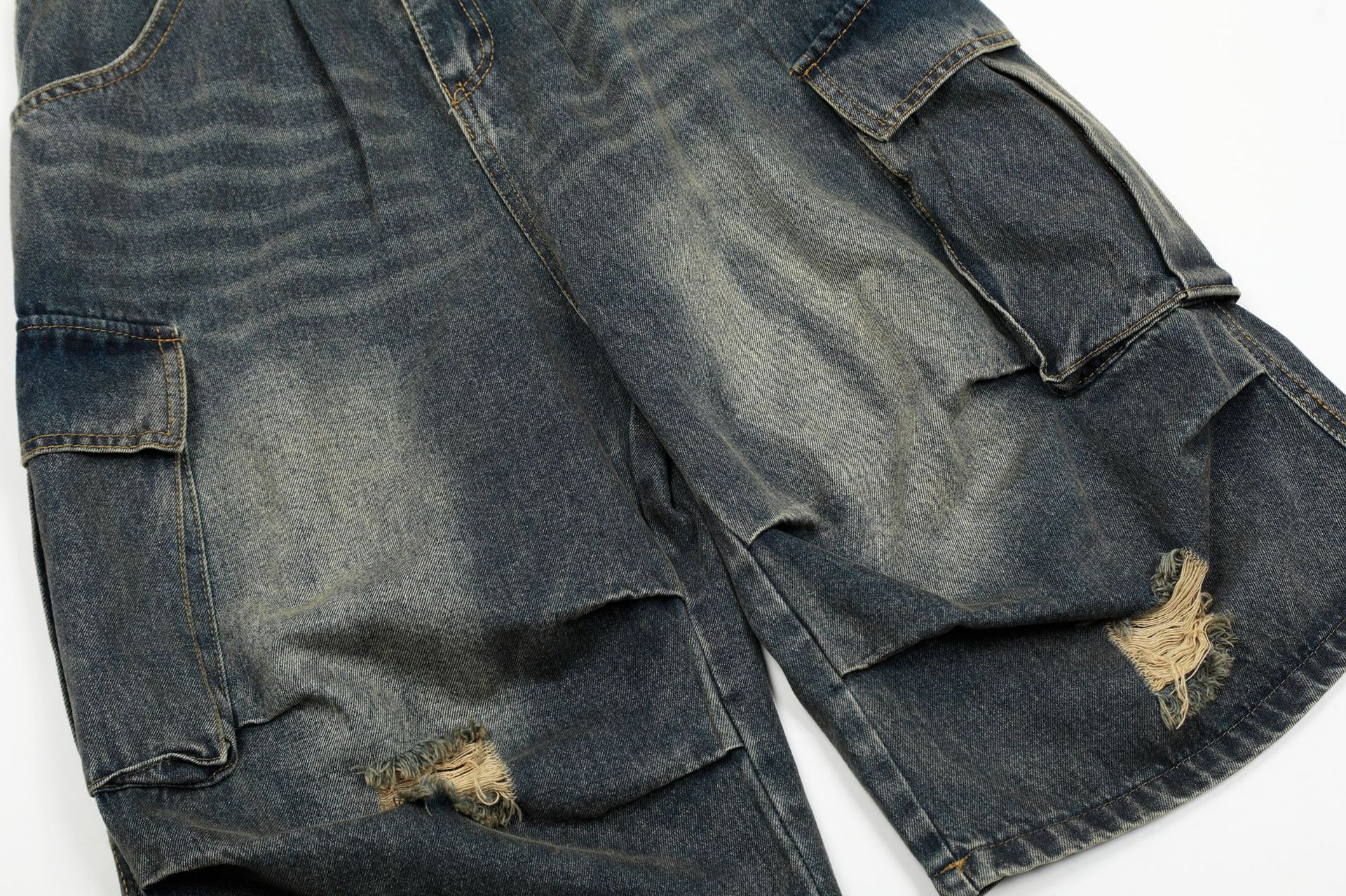 Jiayiku Fashion Brand Summer Denim Pants American Vintage Washed Rough Denim Shorts Loose Tooling Pants display picture 6
