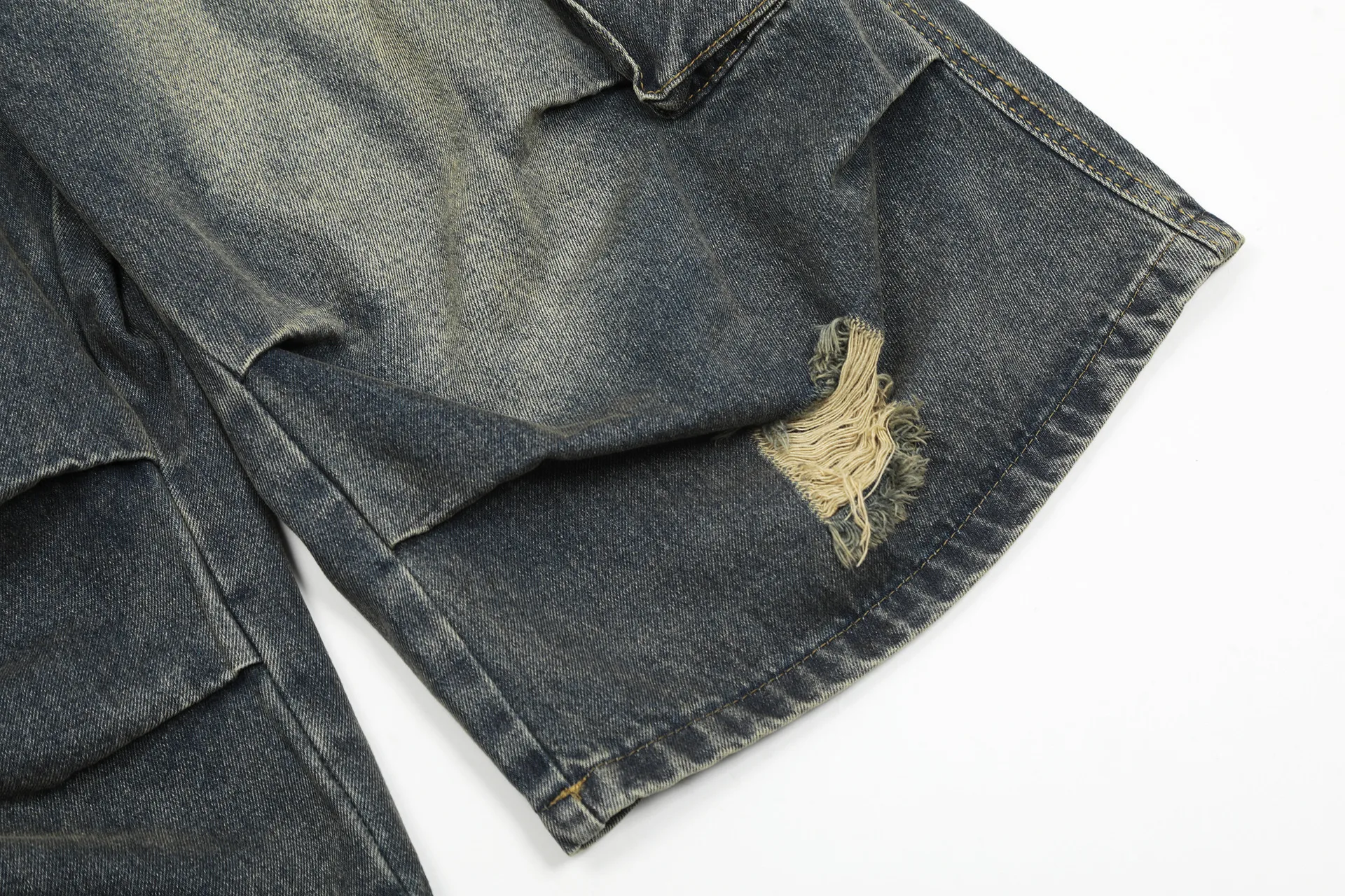 Jiayiku Fashion Brand Summer Denim Pants American Vintage Washed Rough Denim Shorts Loose Tooling Pants display picture 8