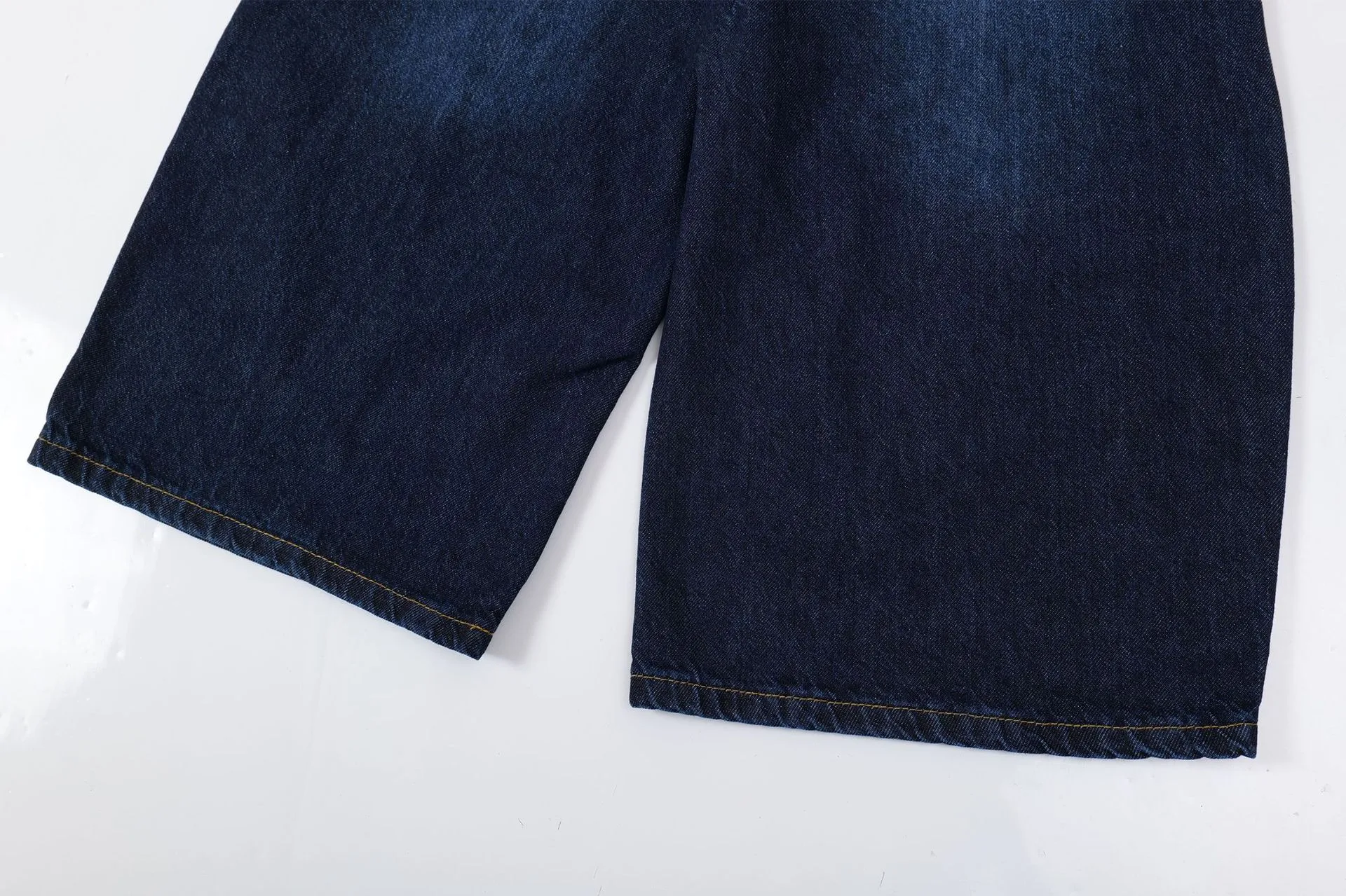 Jiayiku Trendy Brand  Summer Men's American Retro Washed Denim Shorts Straight-Leg Stylish Curved Shorts display picture 17