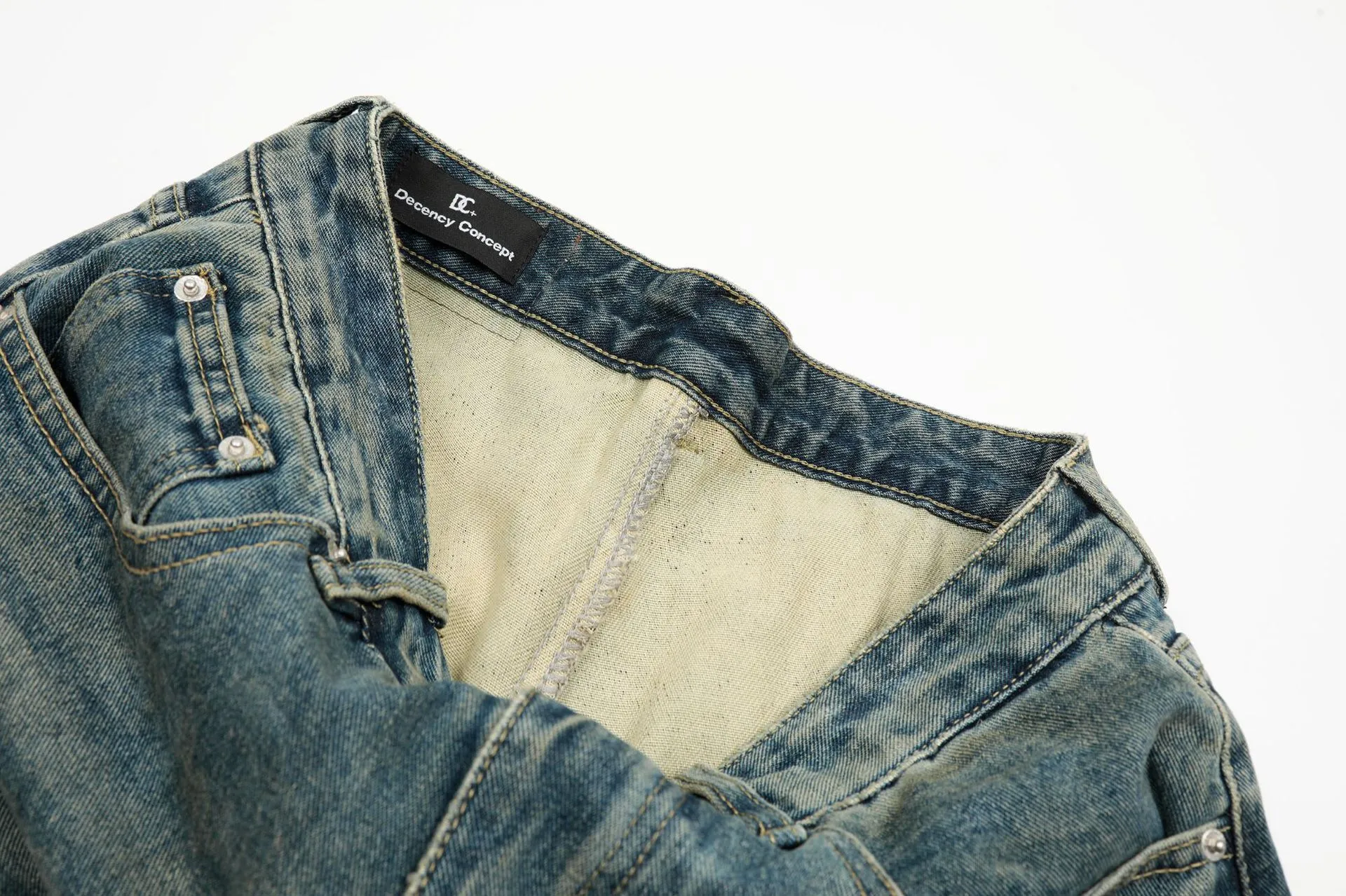 Jiayiku Trendy Brand   High Street Vibe Camouflage Denim Shorts Men's Ro Trendy Fake Two-Piece Ripped Cropped Pants display picture 15
