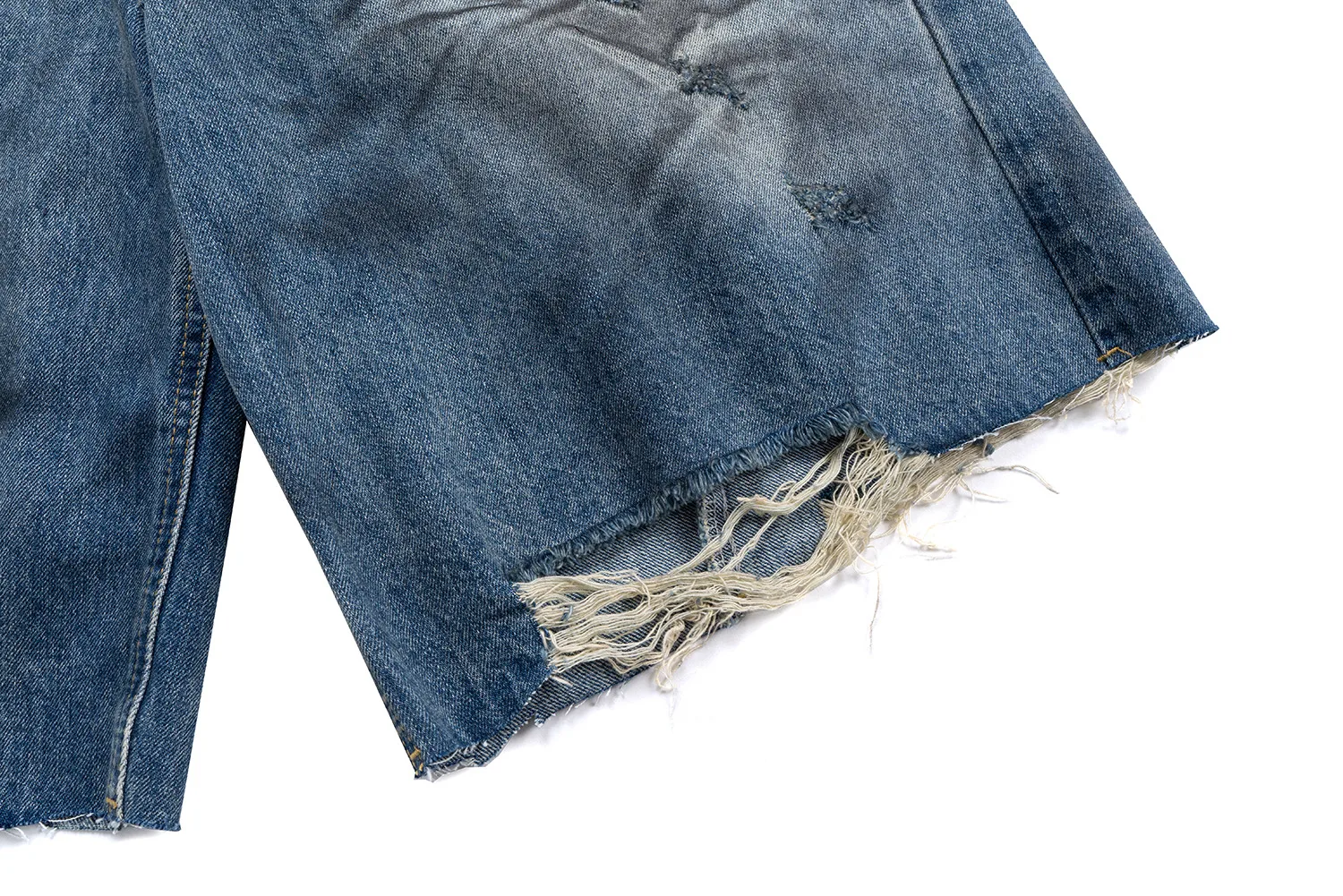 Jiayiku Men's Wear Waste Soil Dirty Dyed American High Street Heavy Washing Destruction Denim Pants Men's Wide Leg Shorts display picture 15